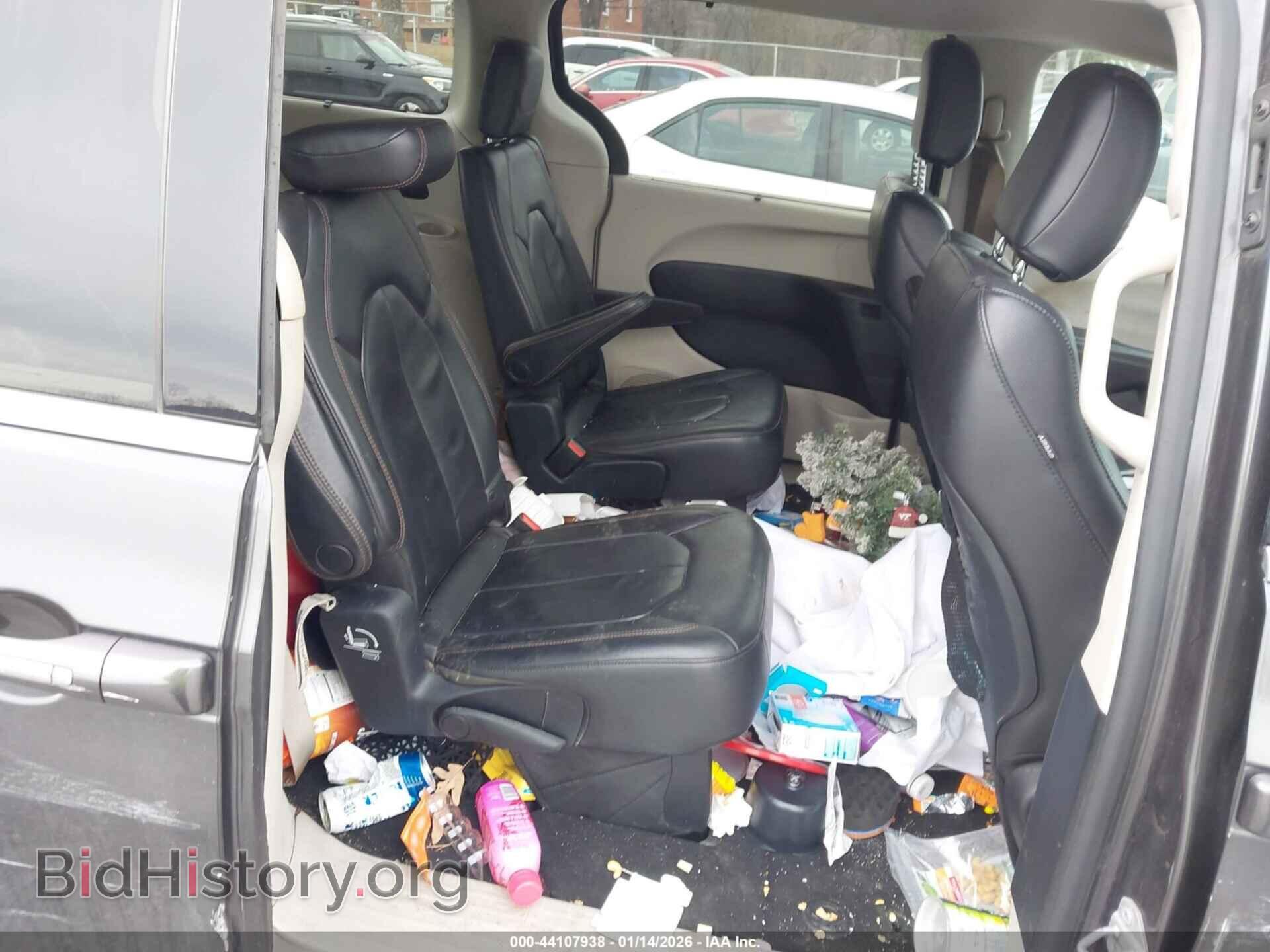 2017 CHRYSLER PACIFICA - VIN: 2C4RC1BG4HR729442 - Photo 8