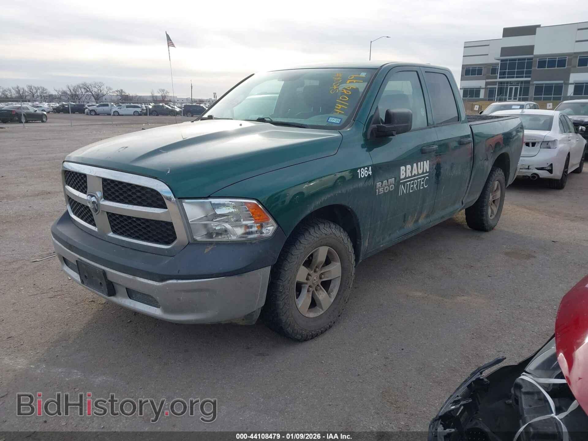 2018 RAM 1500 - VIN: 1C6RR6FG8JS314562 - Фото 2