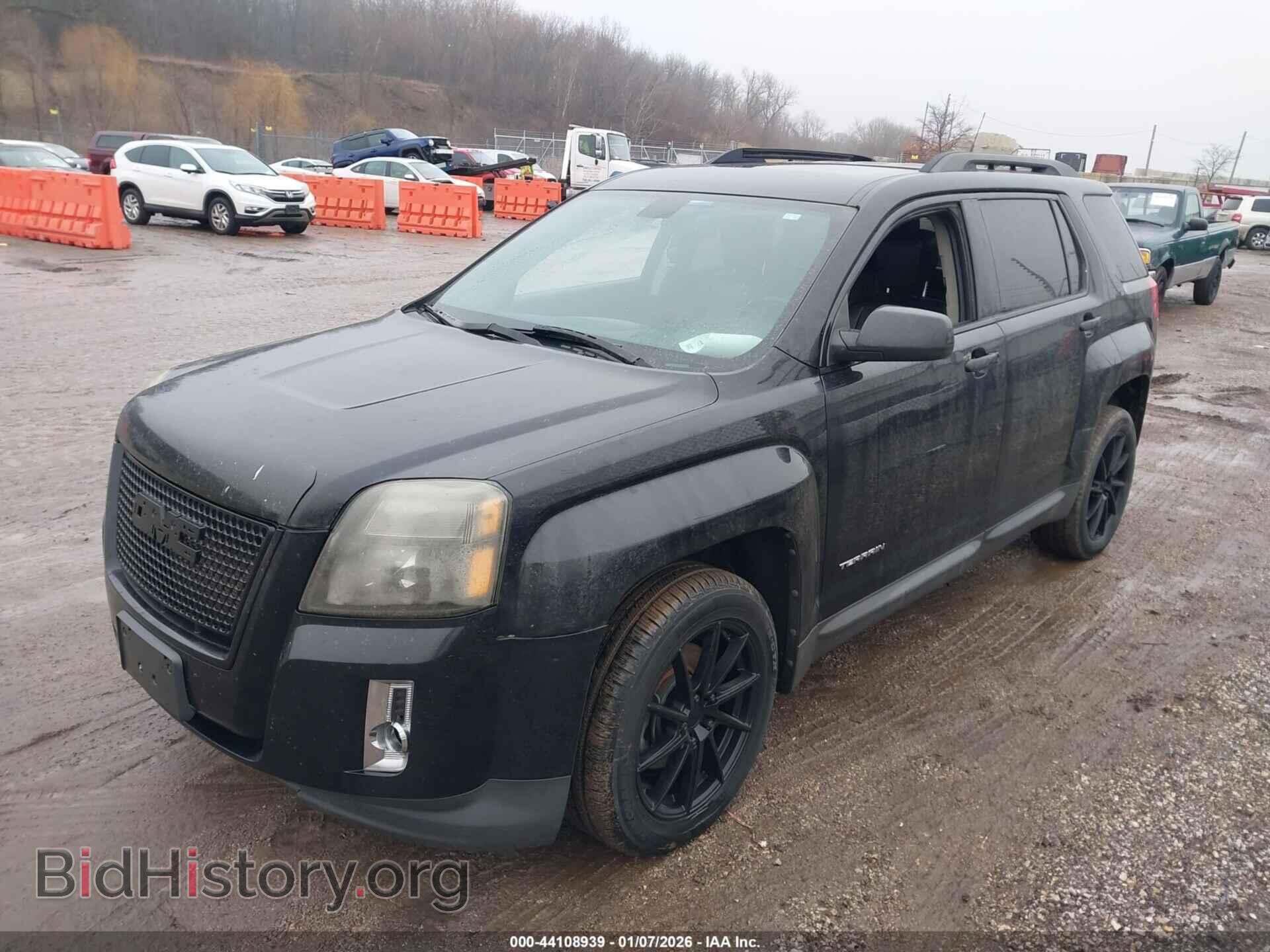 2011 GMC TERRAIN - VIN: 2CTFLVE52B6371629 - Фото 2