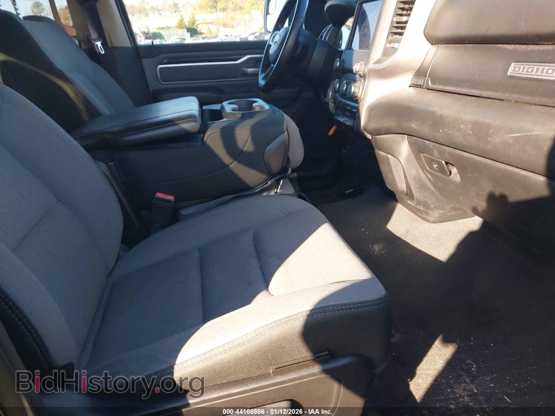 2019 RAM 1500 - VIN: 1C6RRFBG4KN908071 - Фото 5