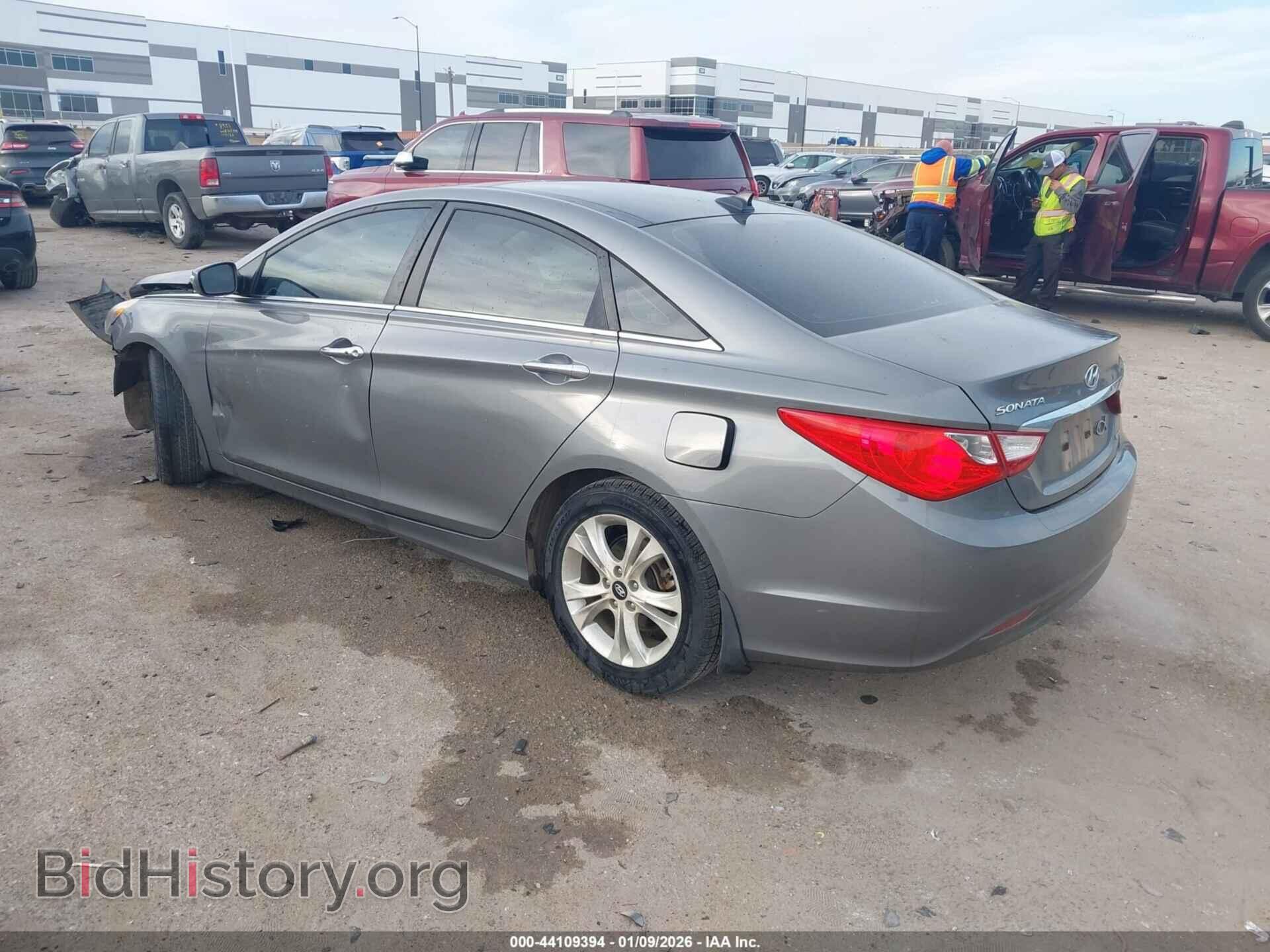 2013 HYUNDAI SONATA - VIN: 5NPEC4AC2DH697211 - Фото 3