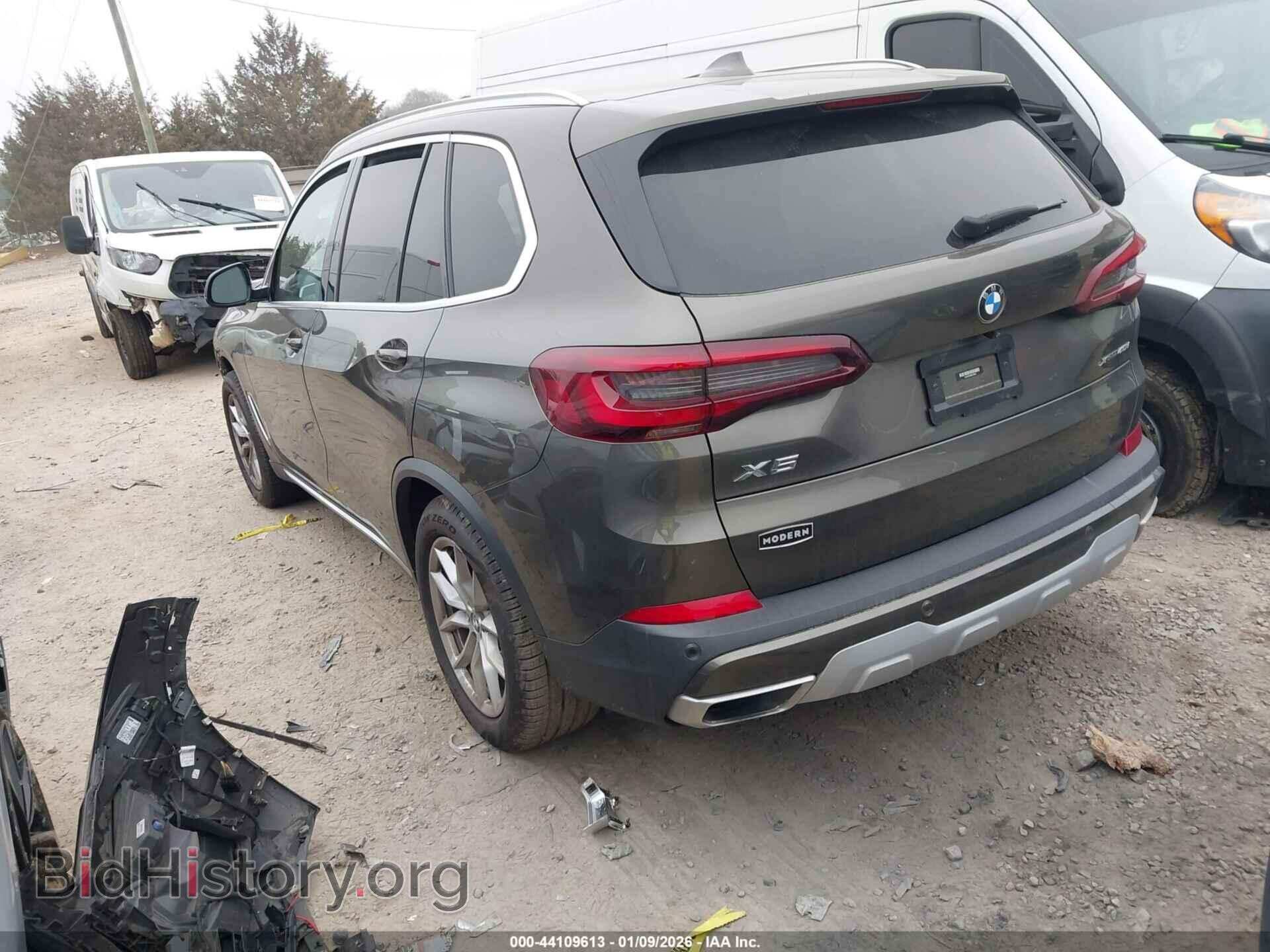 2021 BMW X5 - VIN: 5UXCR6C09M9E49892 - Фото 3