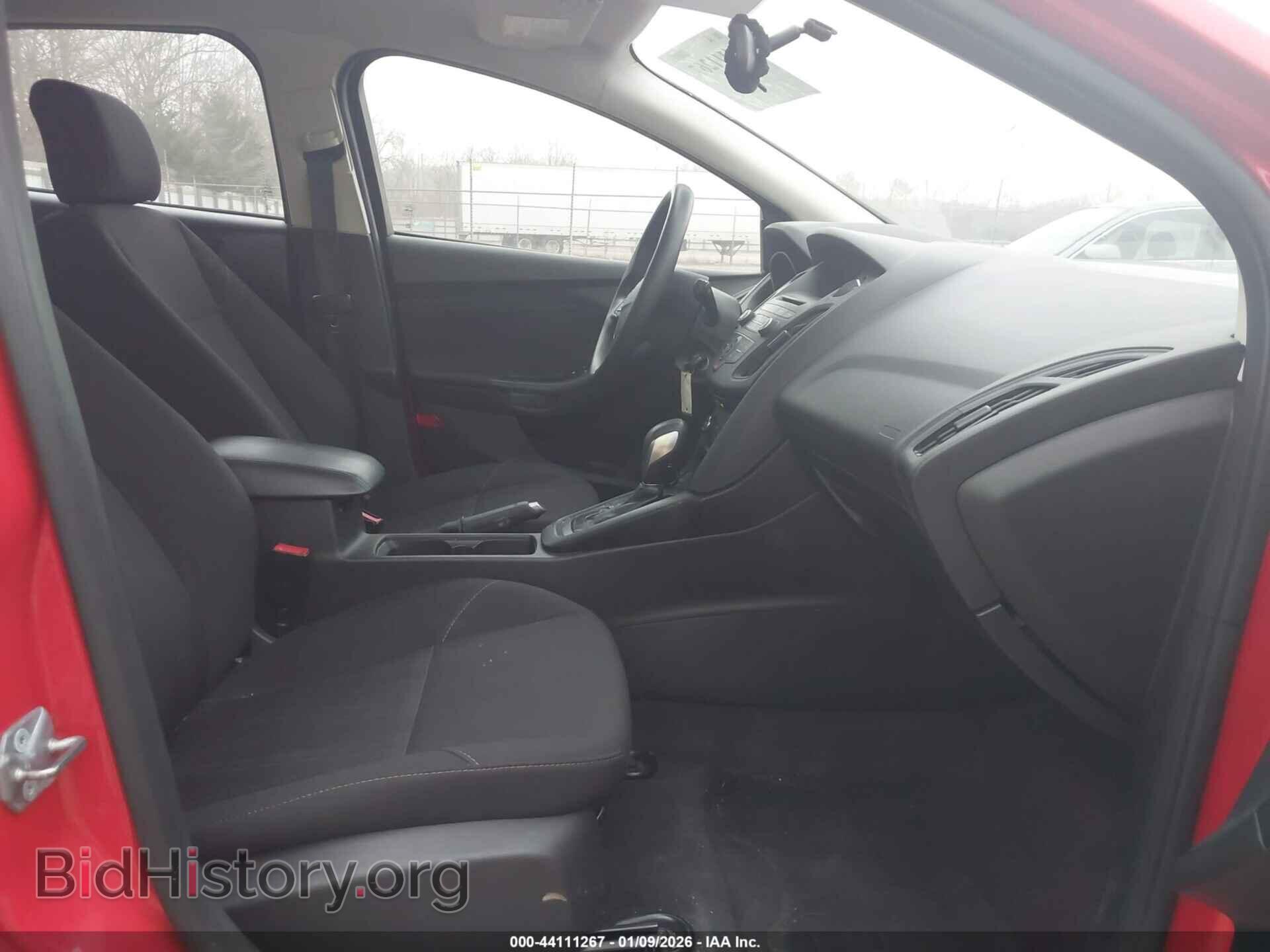 2017 FORD FOCUS - VIN: 1FADP3F26HL215129 - Фото 5