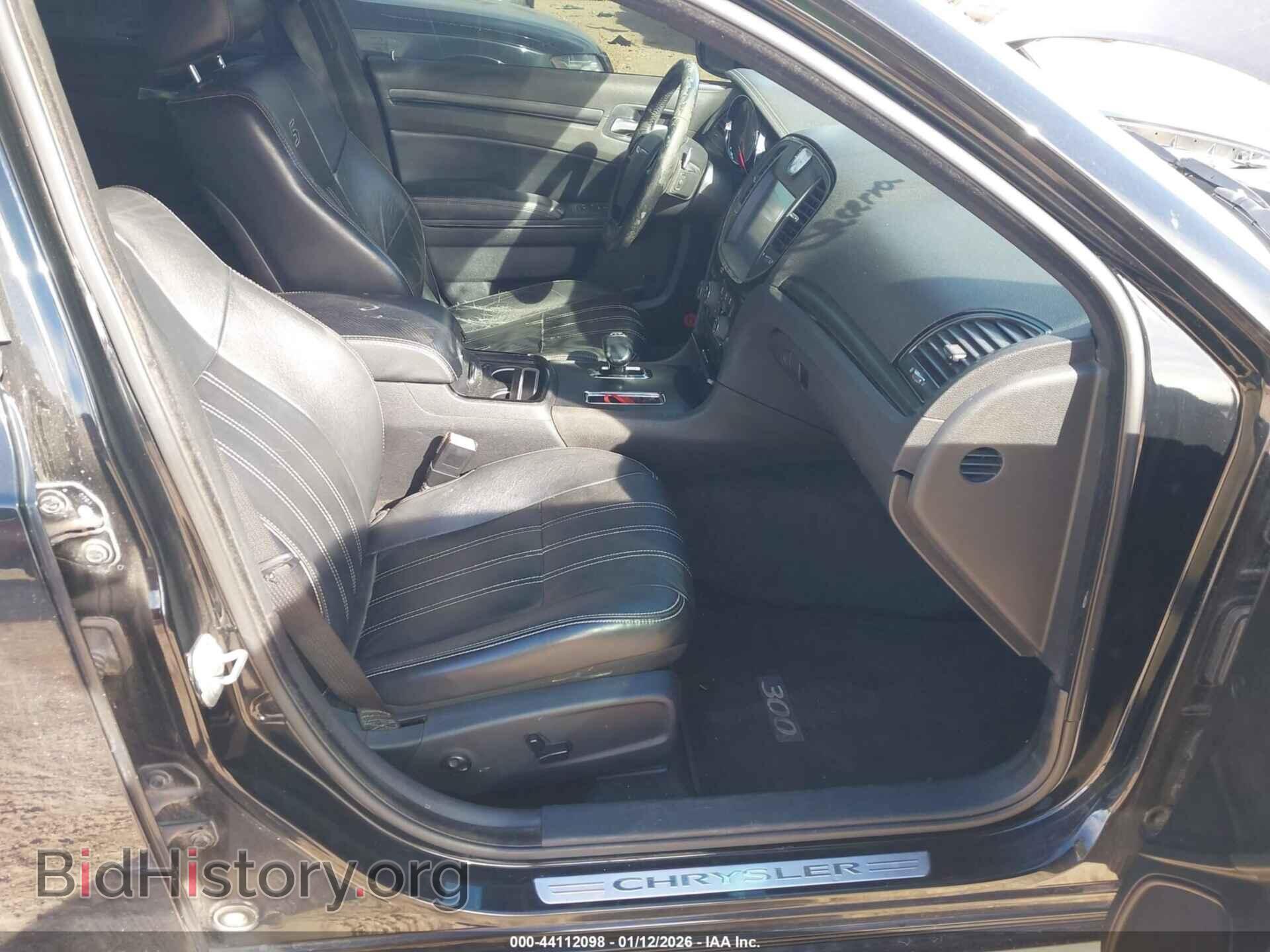 2012 CHRYSLER 300 - VIN: 2C3CCABG9CH232797 - Фото 5
