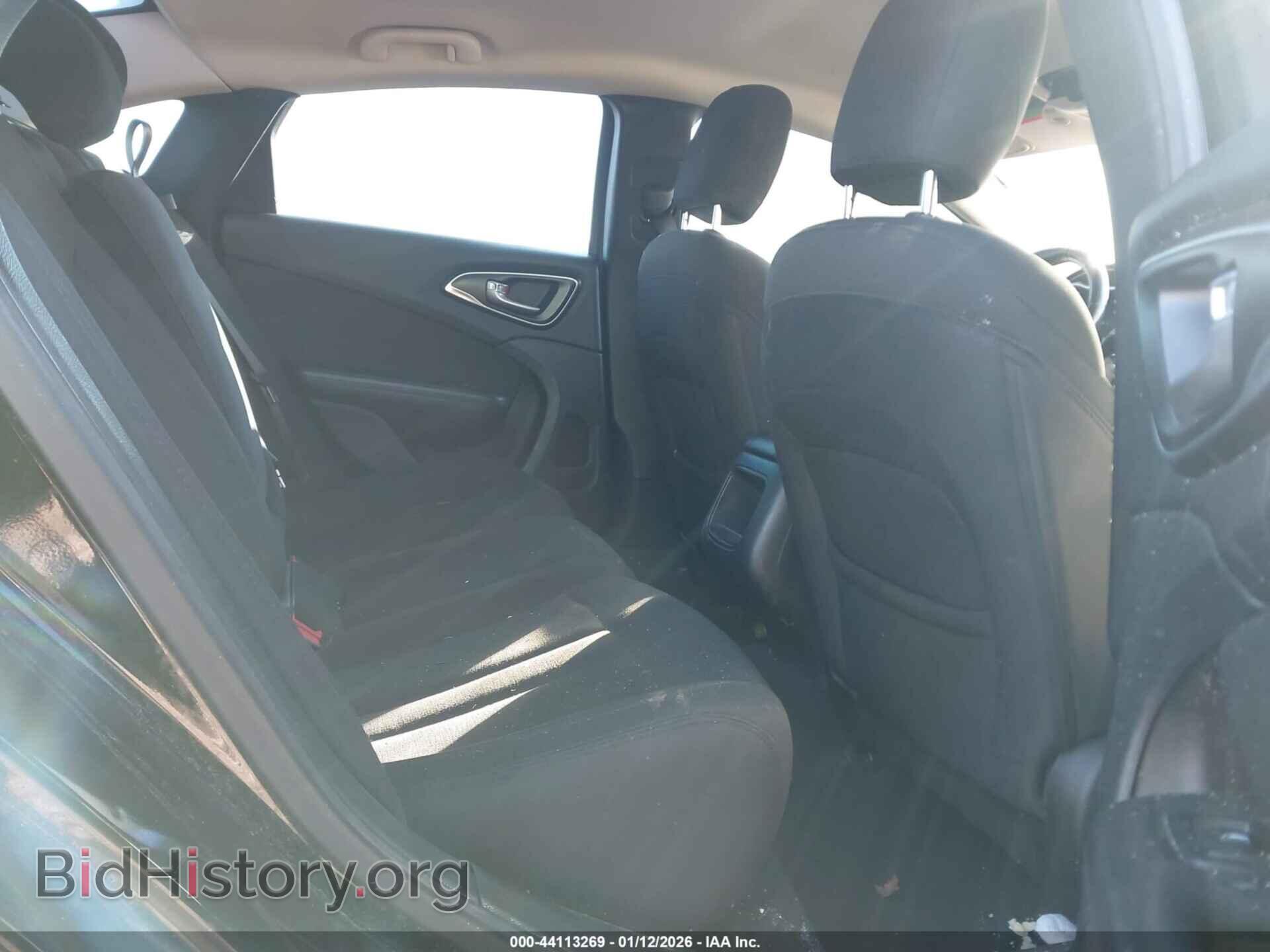 2015 CHRYSLER 200 - VIN: 1C3CCCAB9FN734593 - Фото 8