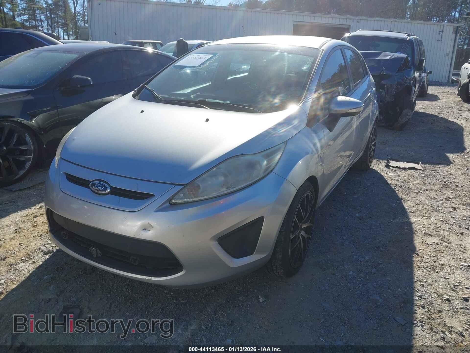 2013 FORD FIESTA - VIN: 3FADP4EJ5DM213587 - Фото 2