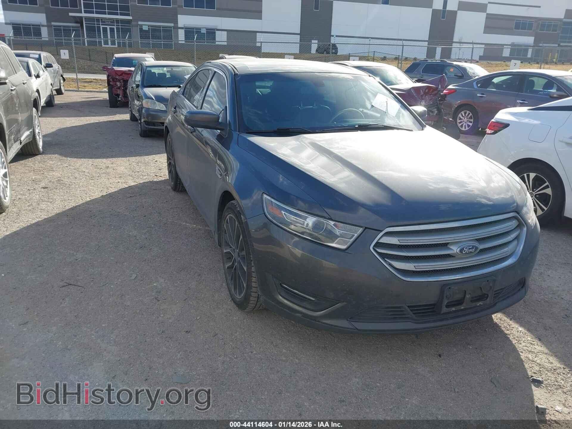 Photo 1FAHP2E86JG113975 - FORD TAURUS 2018