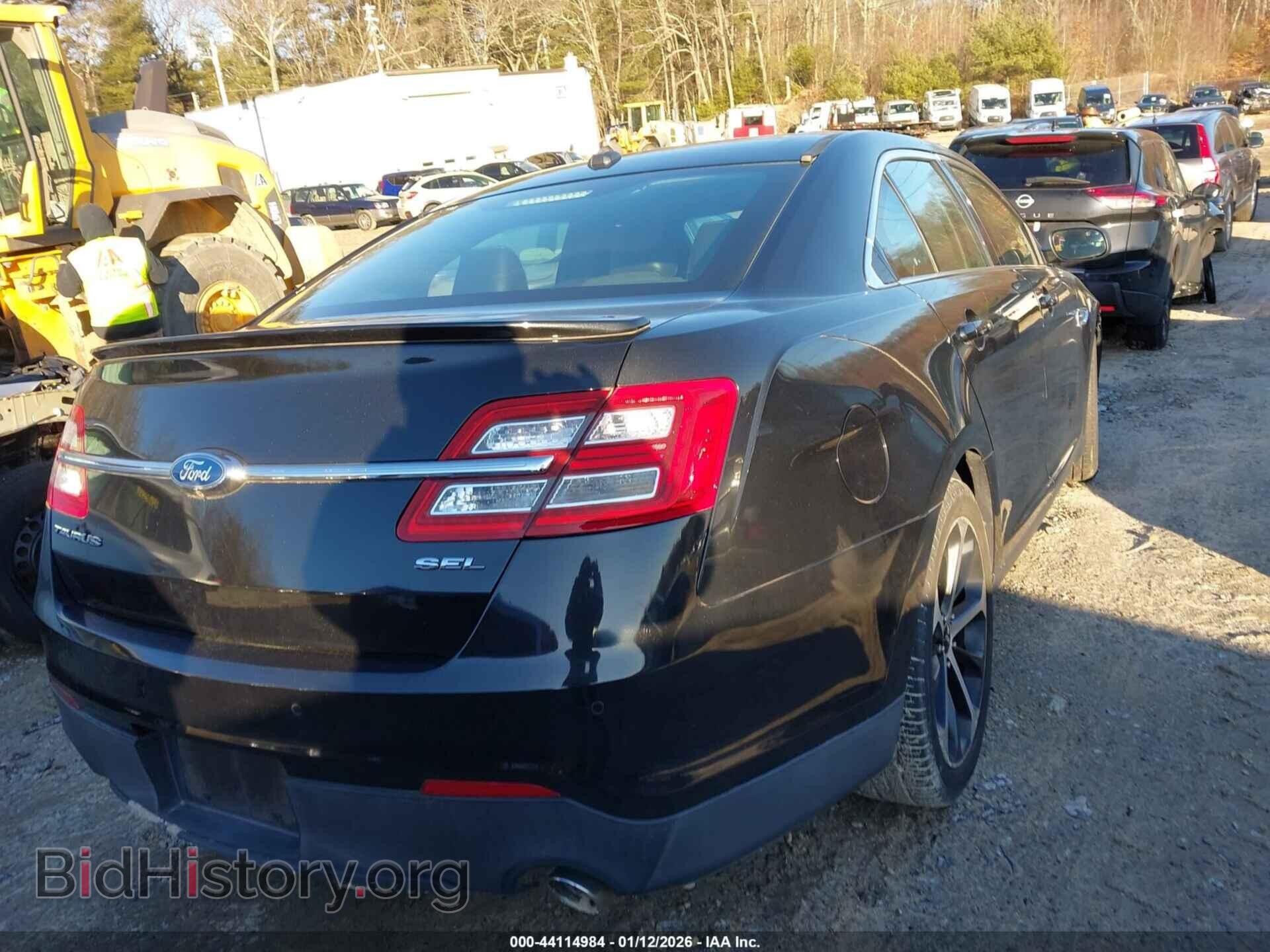 2015 FORD TAURUS - VIN: 1FAHP2E88FG181010 - Photo 4
