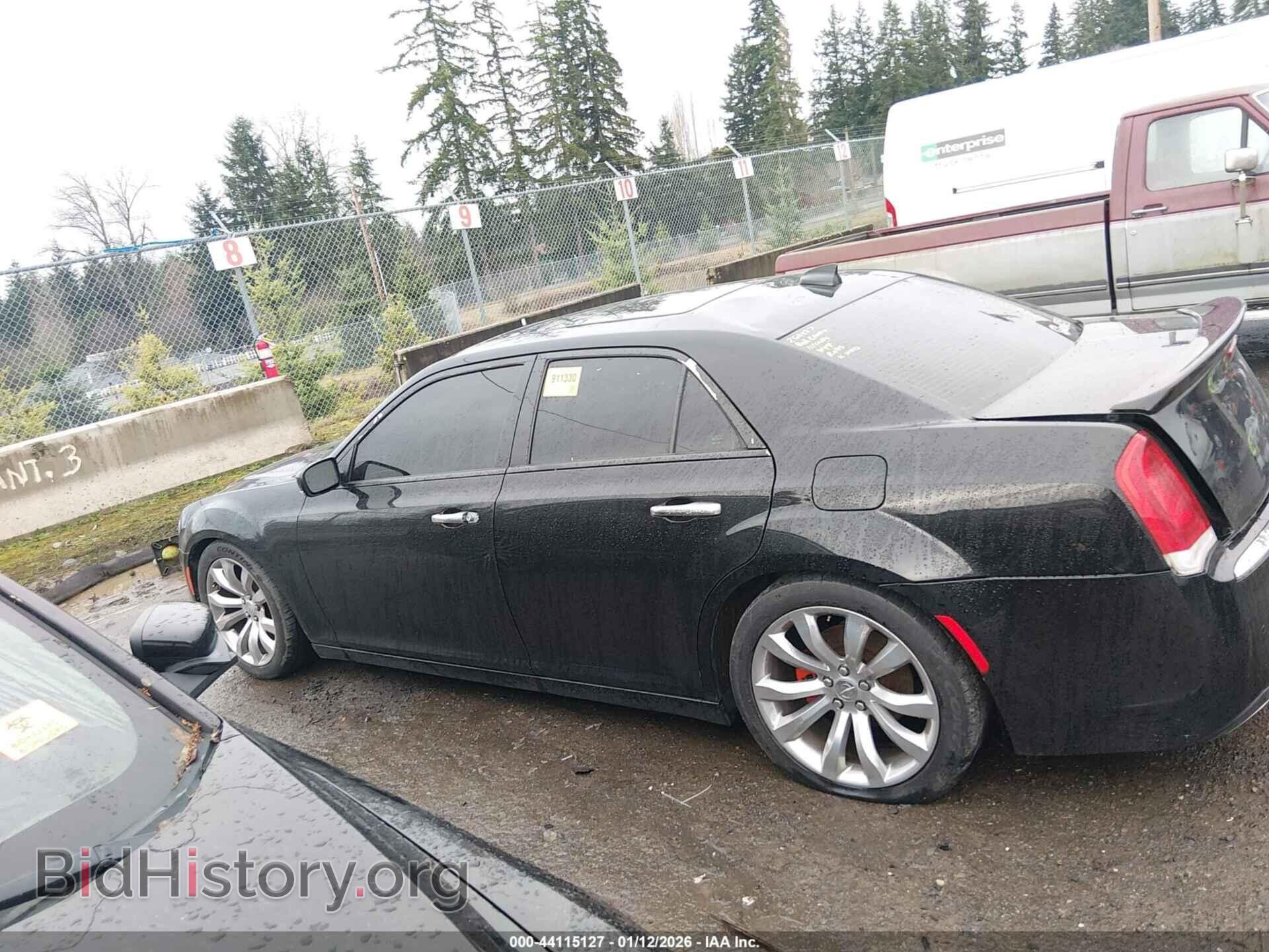 2018 CHRYSLER 300 - VIN: 2C3CCAEG4JH269927 - Фото 14