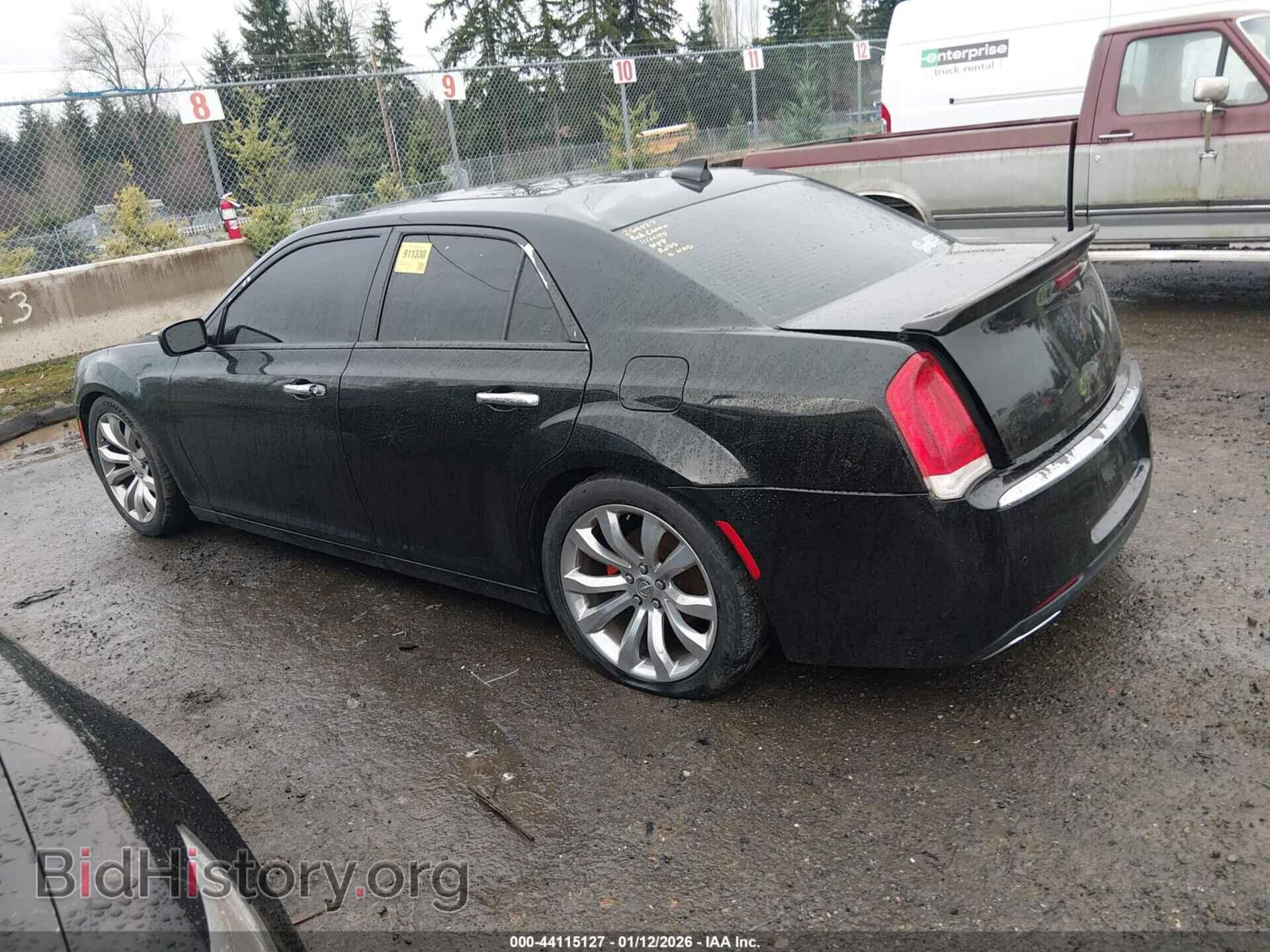 2018 CHRYSLER 300 - VIN: 2C3CCAEG4JH269927 - Фото 3