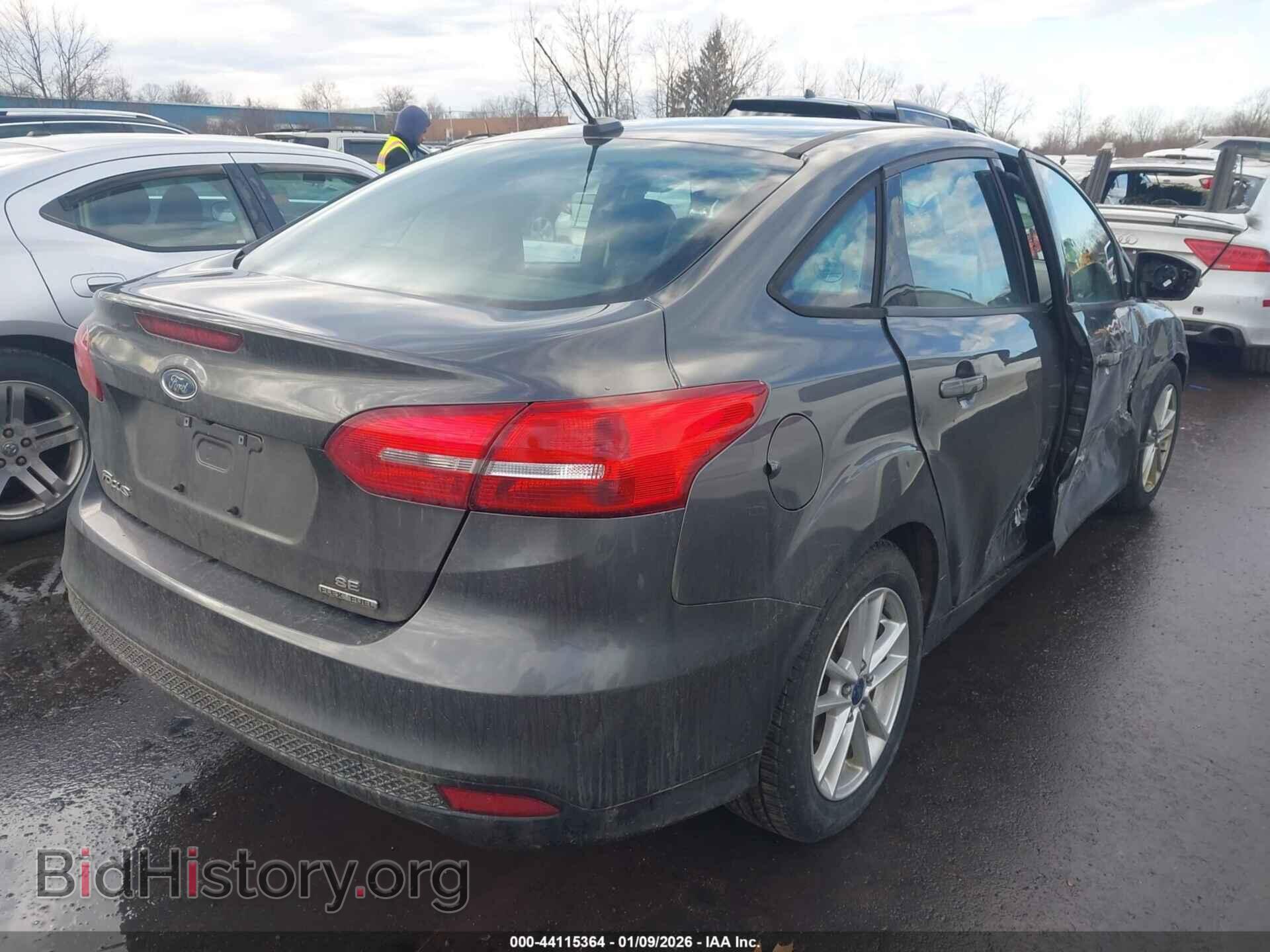 2015 FORD FOCUS - VIN: 1FADP3F29FL382968 - Photo 4