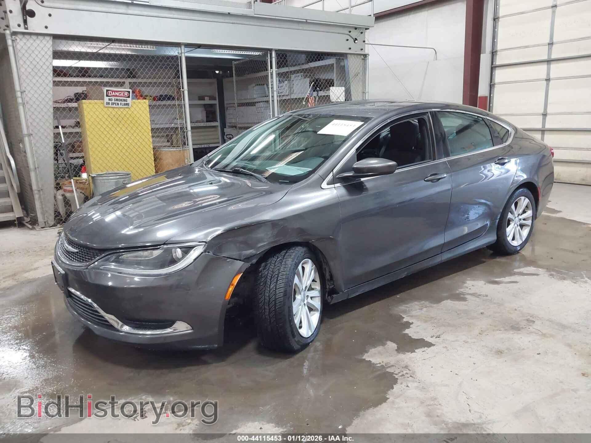 2015 CHRYSLER 200 - VIN: 1C3CCCAB3FN741152 - Фото 2