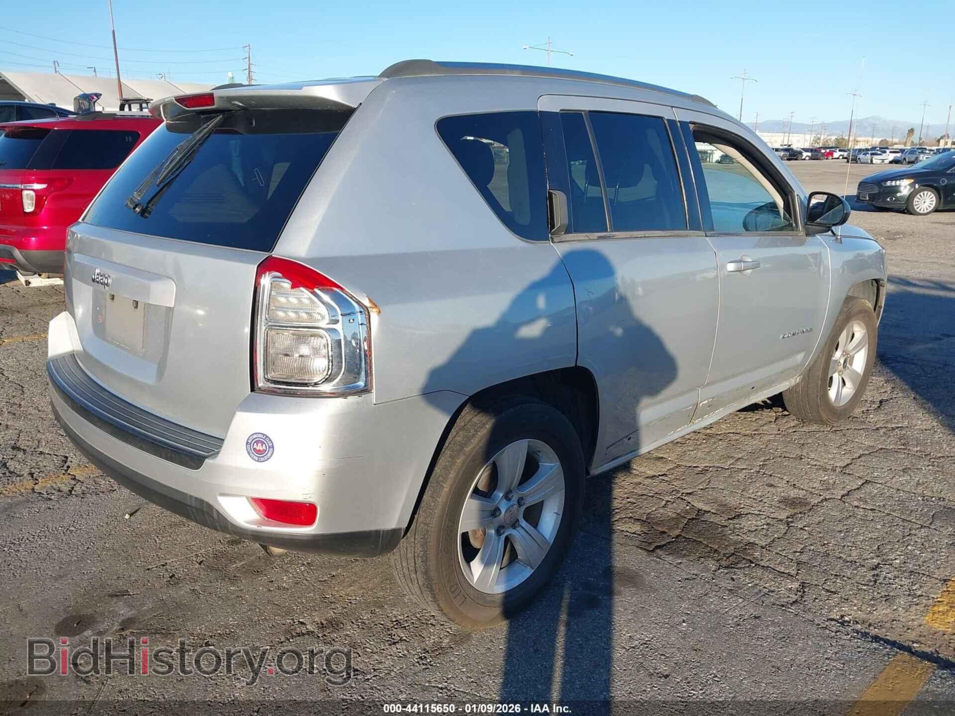 2011 JEEP COMPASS - VIN: 1J4NT1FA6BD248715 - Photo 4