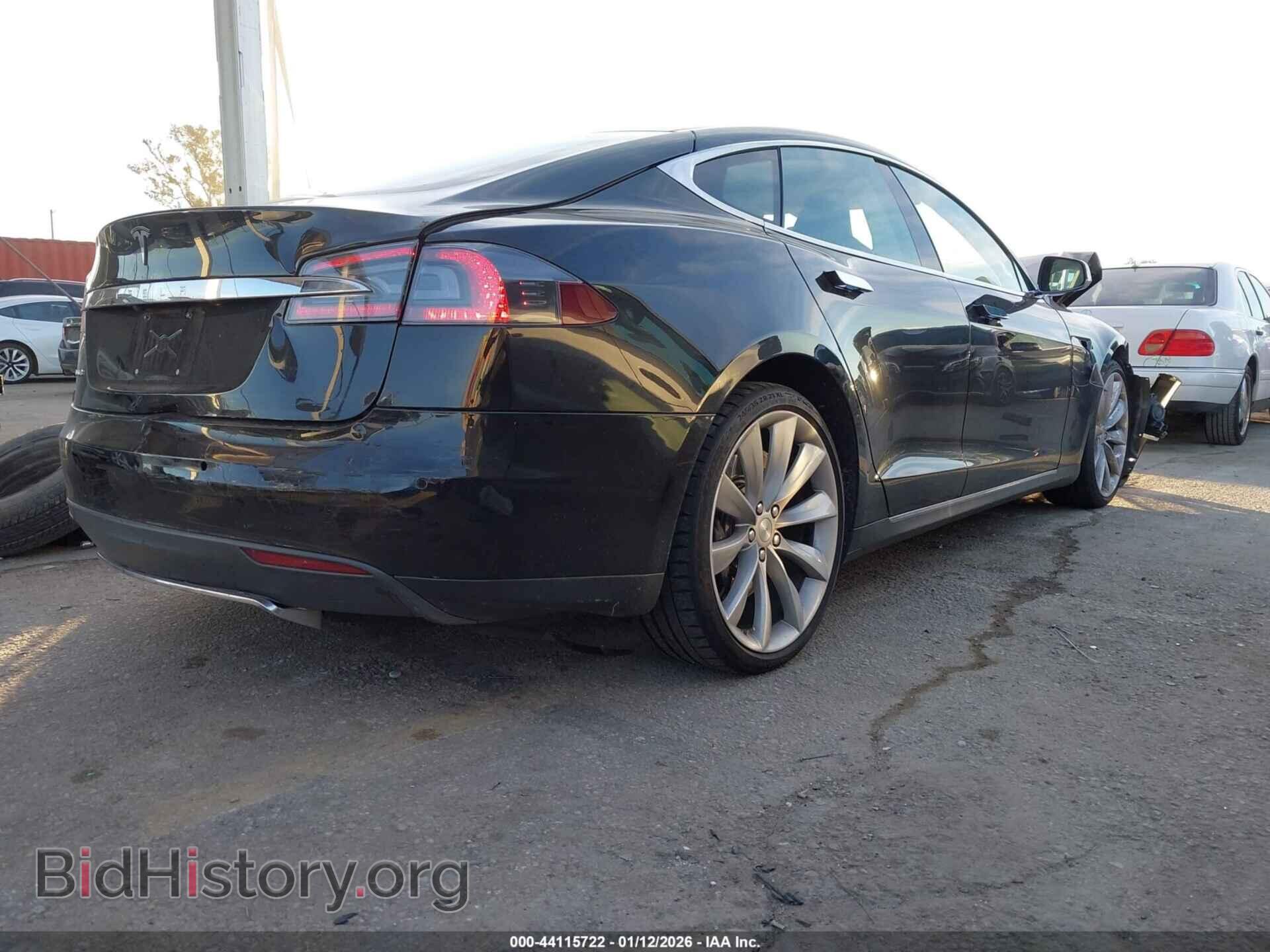 2014 TESLA MODEL S - VIN: 5YJSA1S14EFP47546 - Фото 4