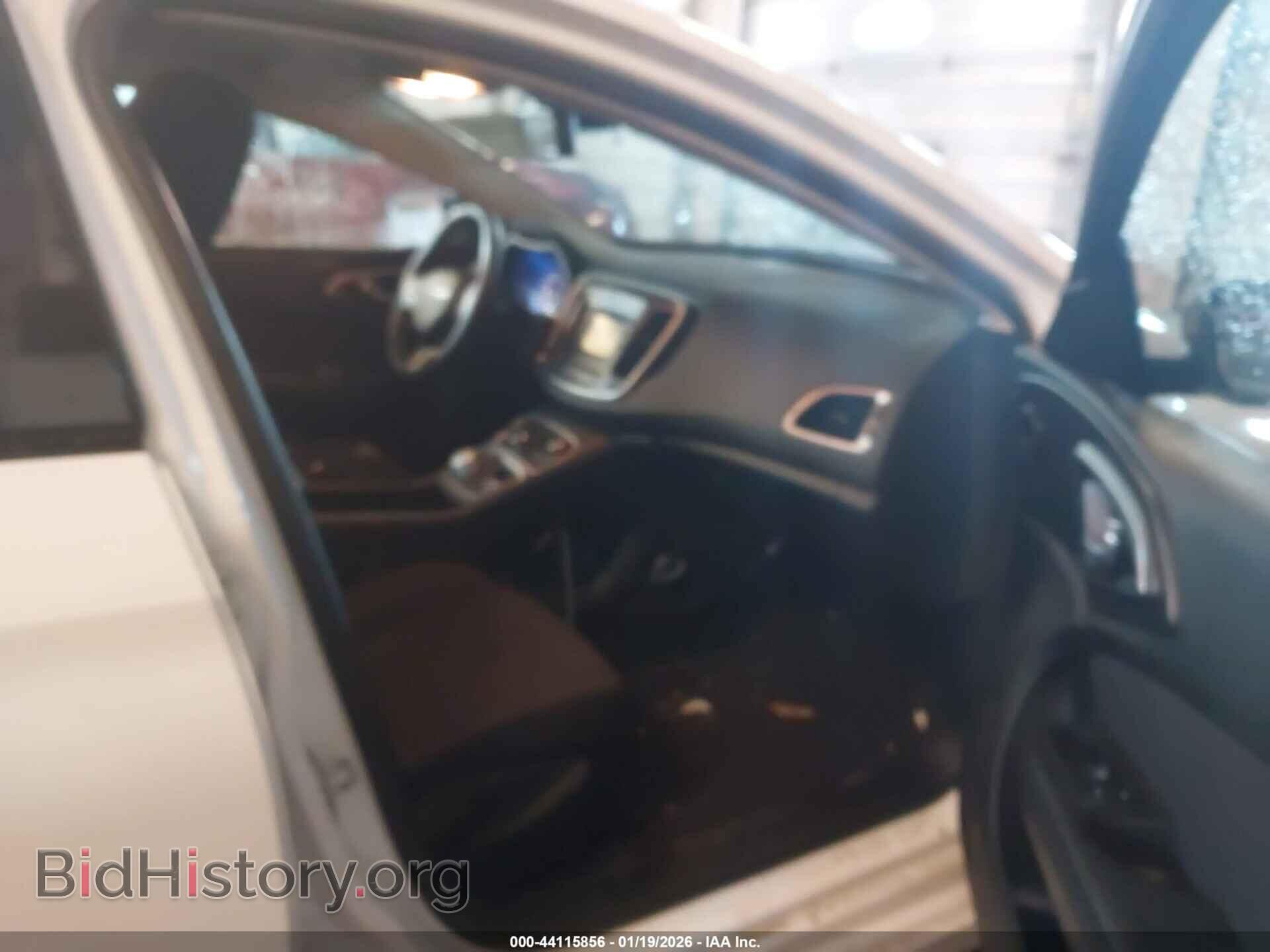 2017 CHRYSLER 200 - VIN: 1C3CCCFB8HN509495 - Фото 5