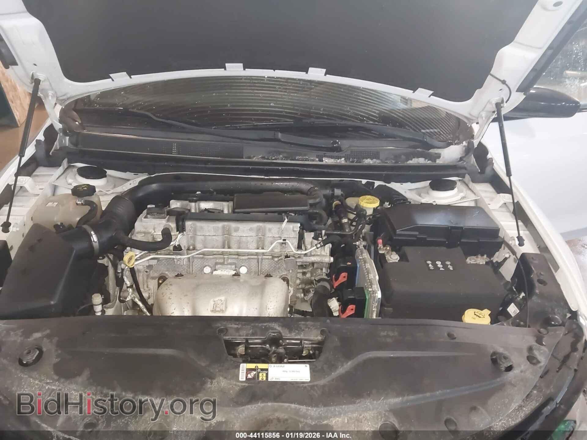 2017 CHRYSLER 200 - VIN: 1C3CCCFB8HN509495 - Фото 10
