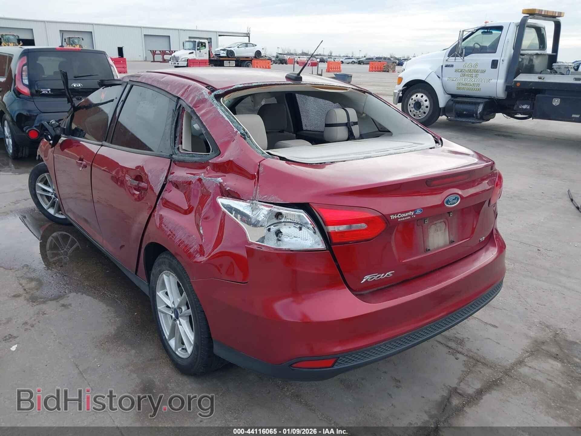 2017 FORD FOCUS - VIN: 1FADP3F25HL244640 - Фото 3