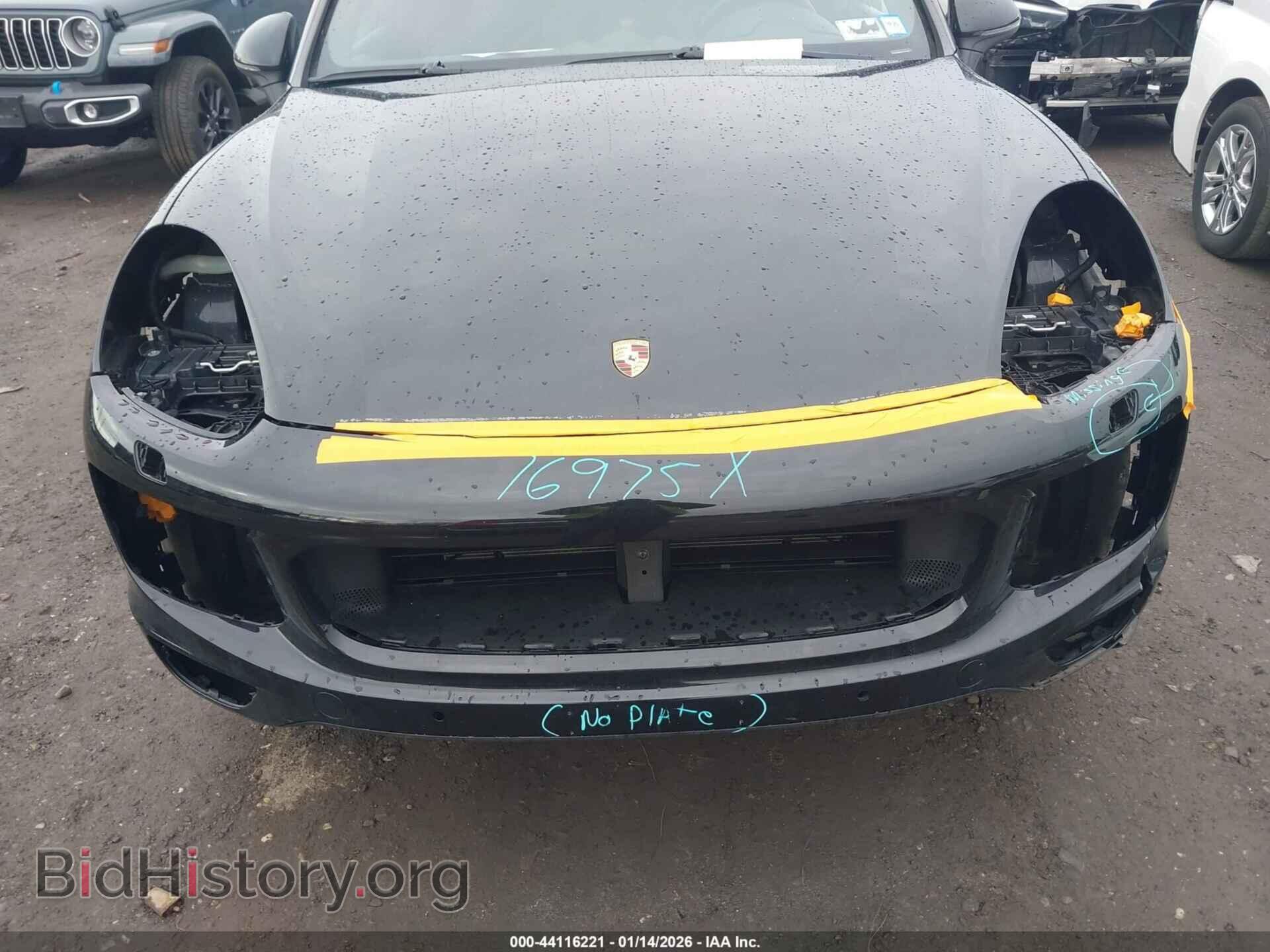 2017 PORSCHE CAYENNE - VIN: WP1AA2A20HKA82419 - Фото 6