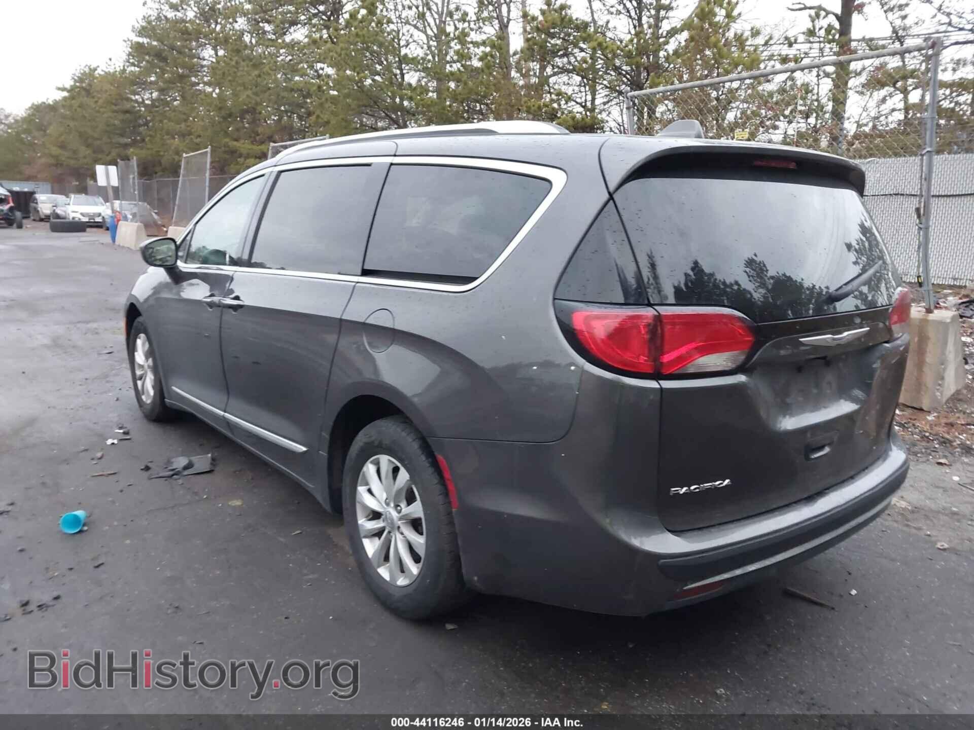 2019 CHRYSLER PACIFICA - VIN: 2C4RC1BGXKR625836 - Photo 3