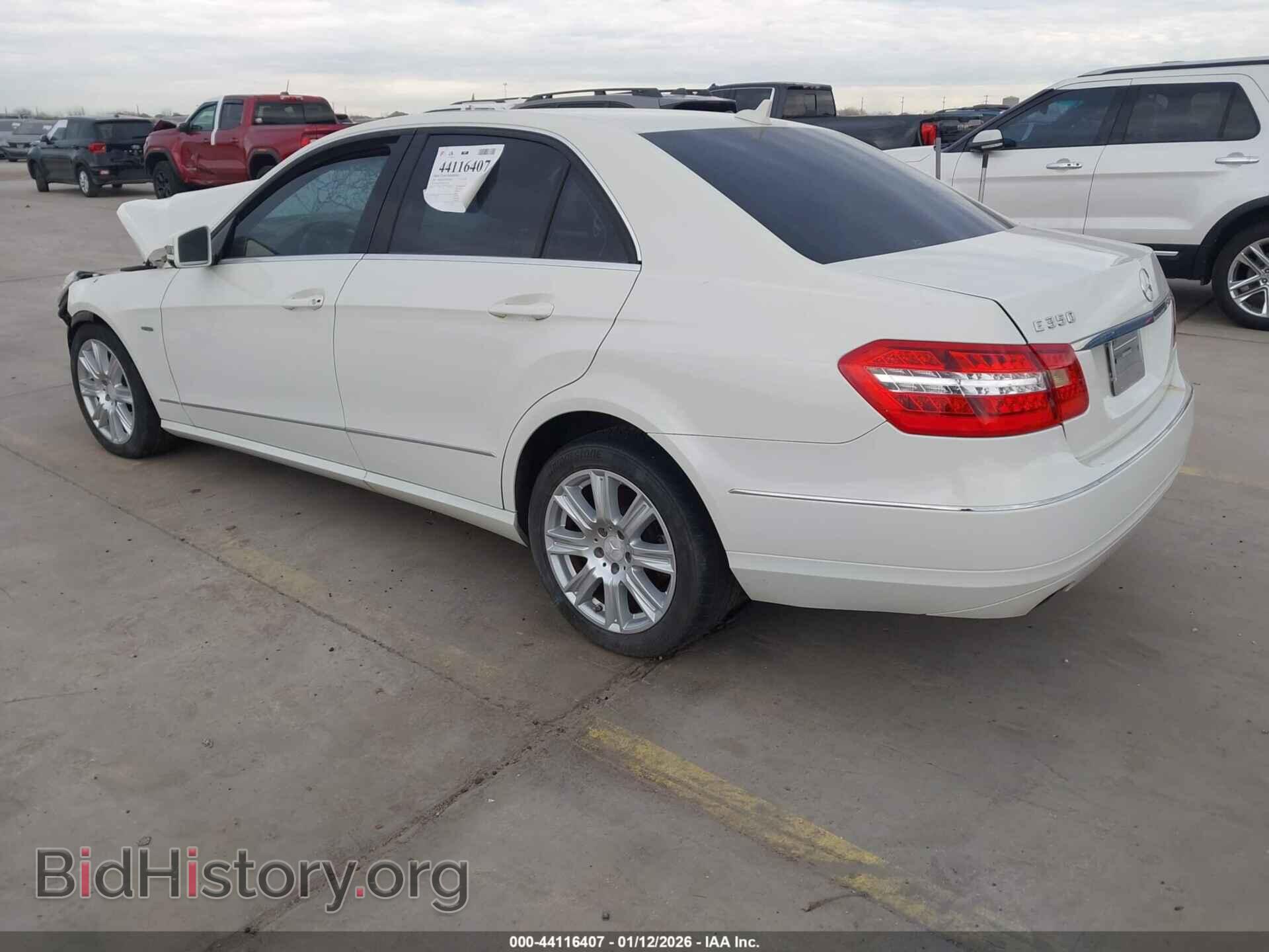 2012 MERCEDES-BENZ E 350 - VIN: WDDHF5KB0CA610191 - Фото 3