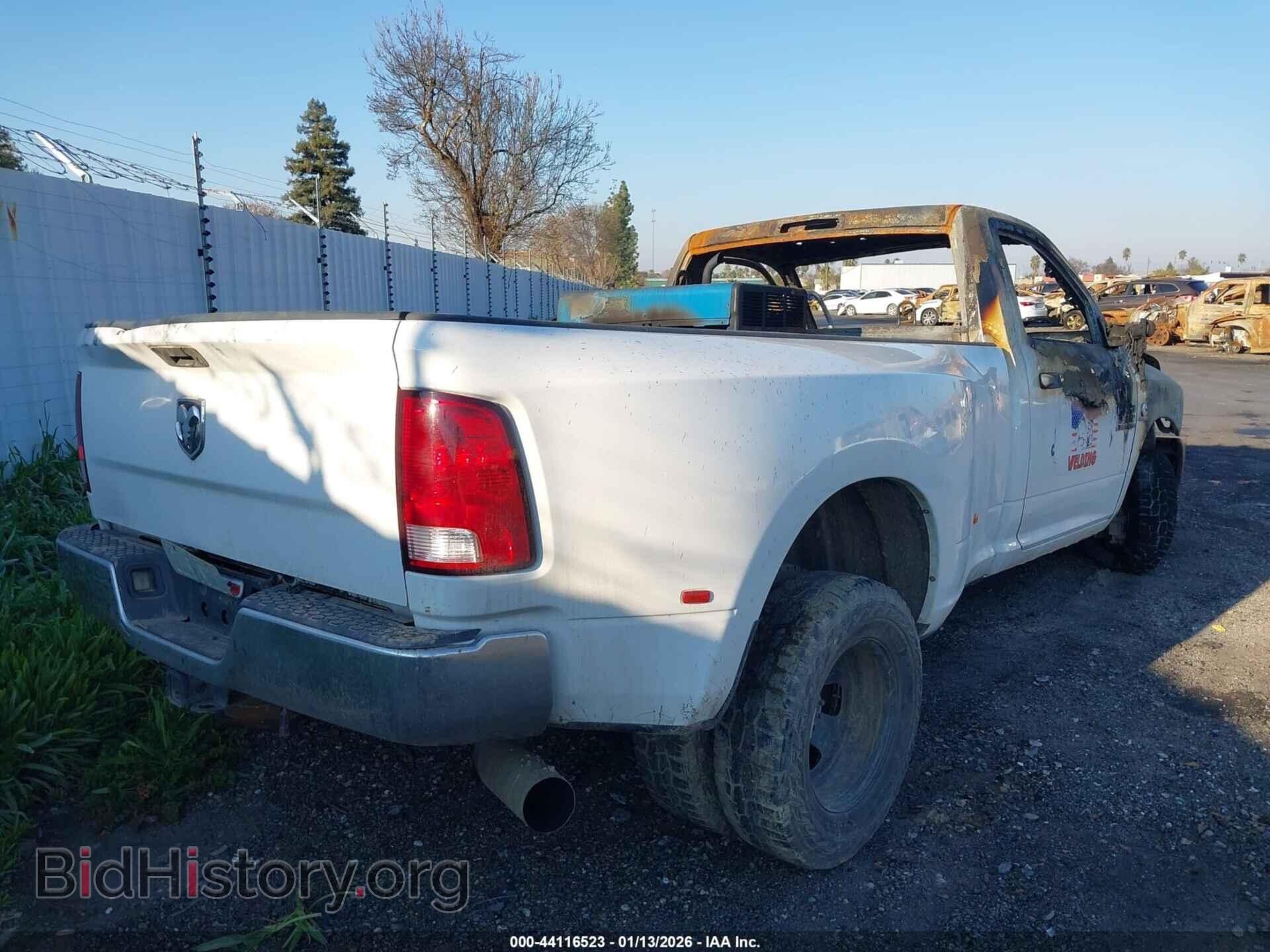 2016 RAM 3500 - VIN: 3C63RPAL9GG164655 - Фото 4