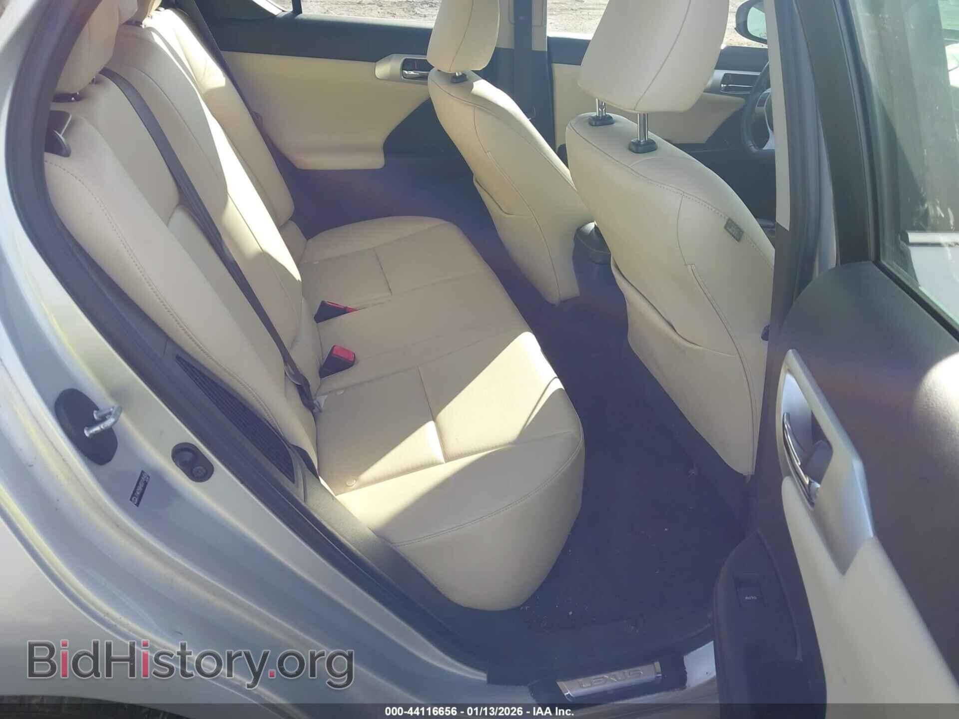 2013 LEXUS CT 200H - VIN: JTHKD5BH8D2145406 - Photo 8