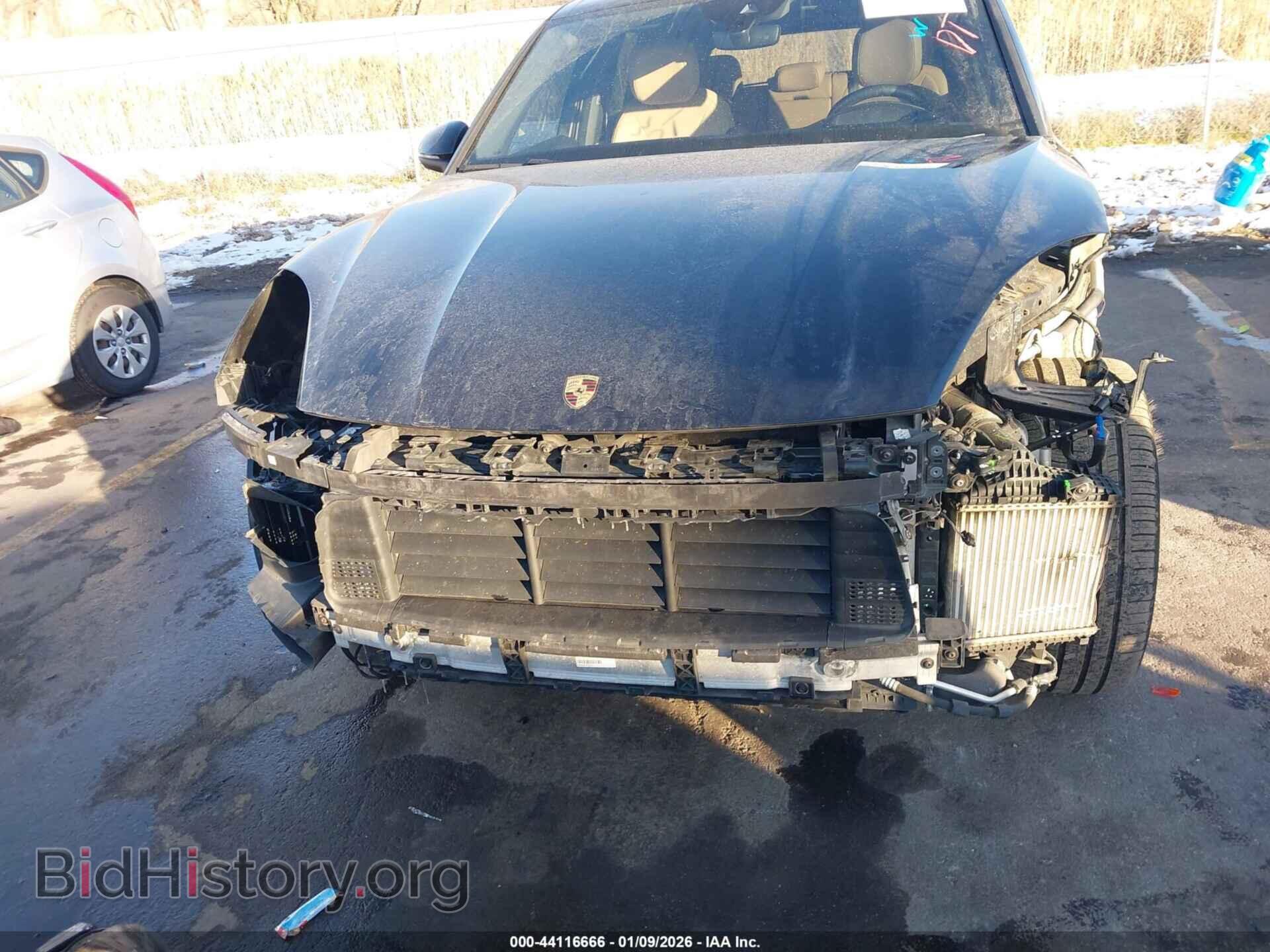2019 PORSCHE CAYENNE - VIN: WP1AA2AY2KDA12923 - Photo 18