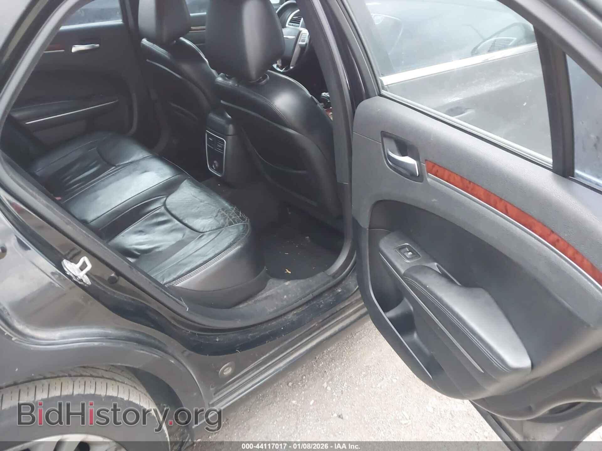 2014 CHRYSLER 300 - VIN: 2C3CCARG7EH201749 - Фото 8