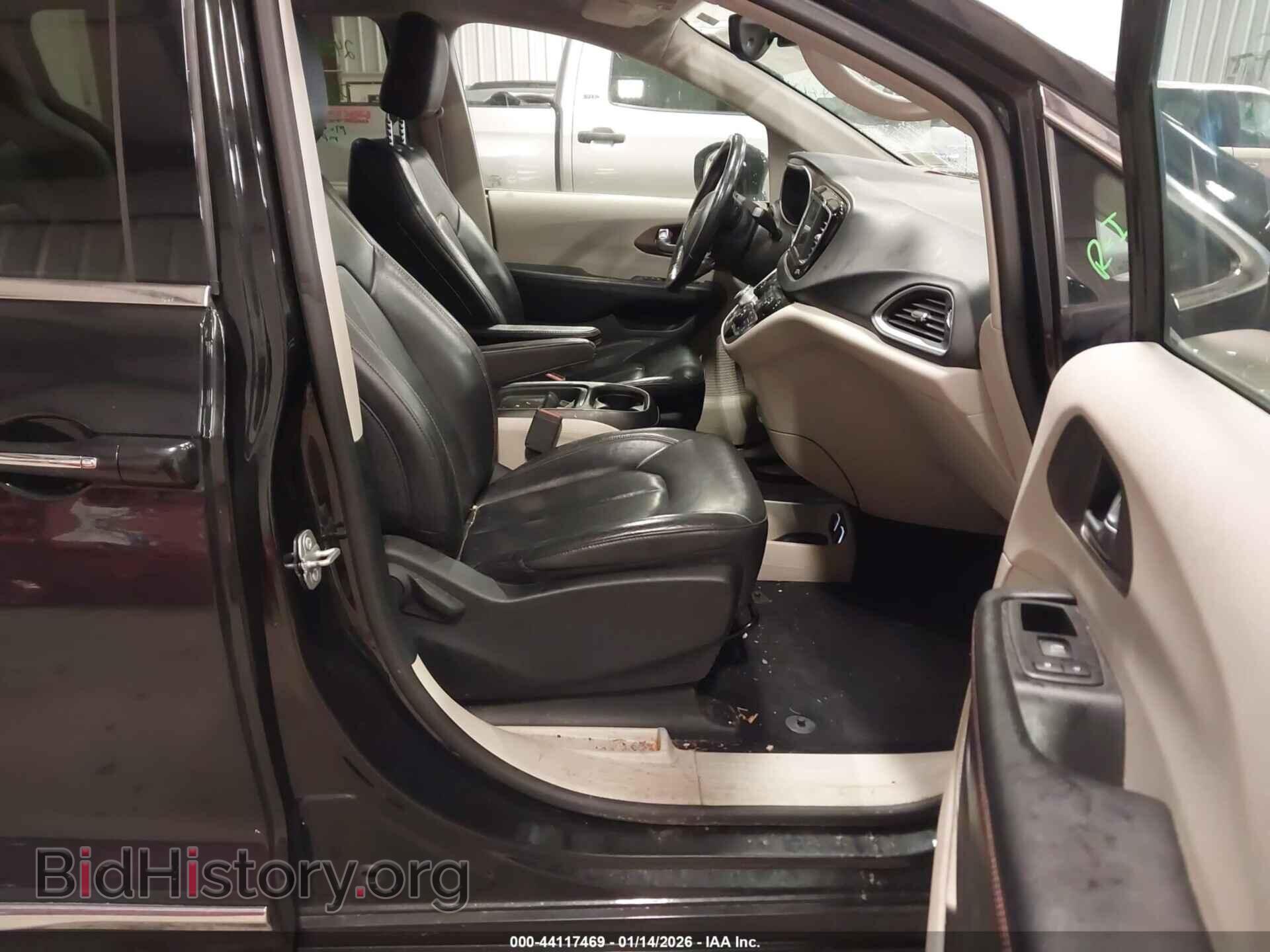 2019 CHRYSLER PACIFICA - VIN: 2C4RC1BGXKR597469 - Фото 5