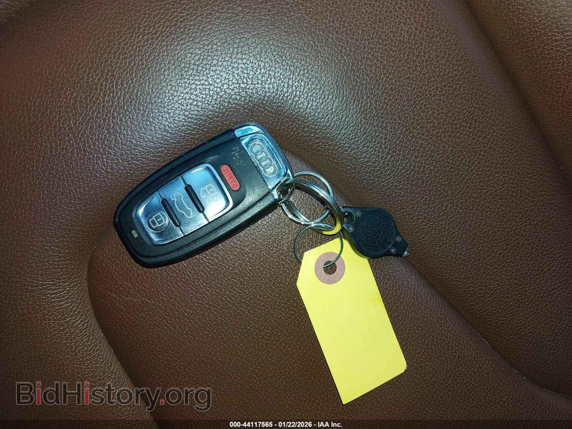 2010 AUDI A5 - VIN: WAULFAFH3AN023868 - Фото 11