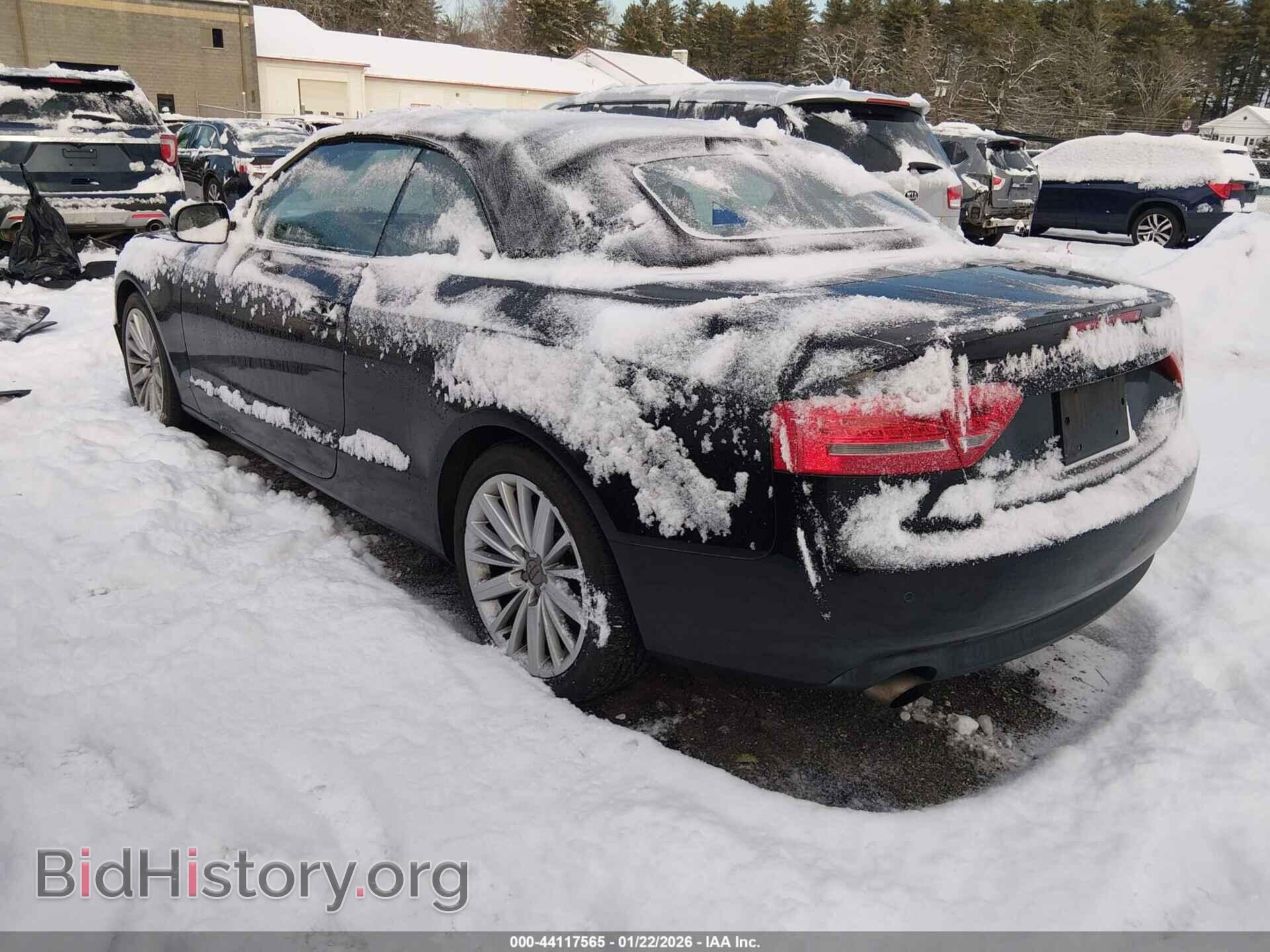 2010 AUDI A5 - VIN: WAULFAFH3AN023868 - Фото 3