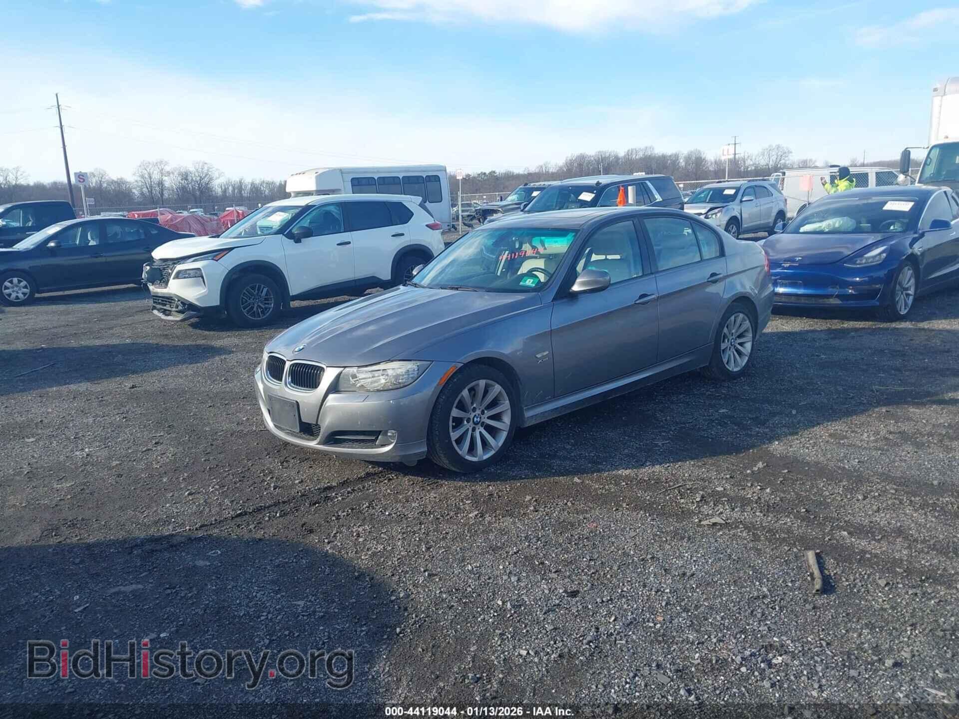 2011 BMW 328I - VIN: WBAPK5C53BA994411 - Фото 2