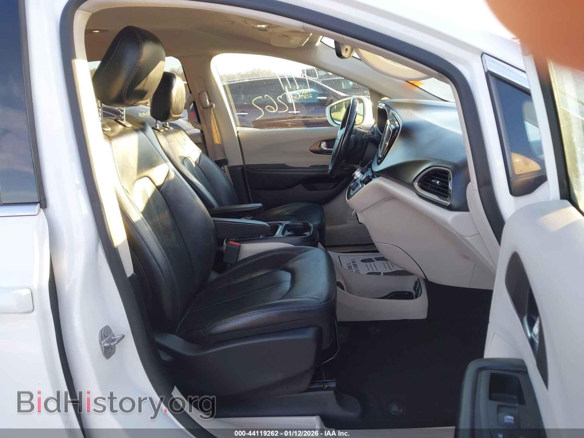 2019 CHRYSLER PACIFICA - VIN: 2C4RC1BG3KR700571 - Photo 5
