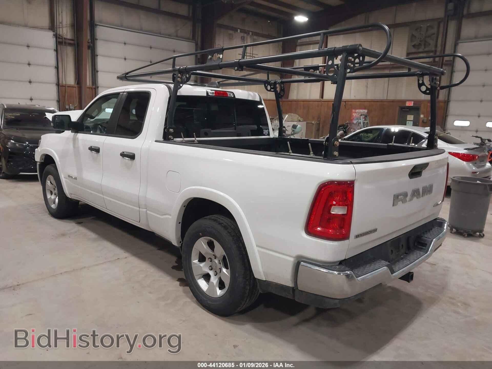 2025 RAM 1500 - VIN: 1C6RRFBG3SN537128 - Фото 3