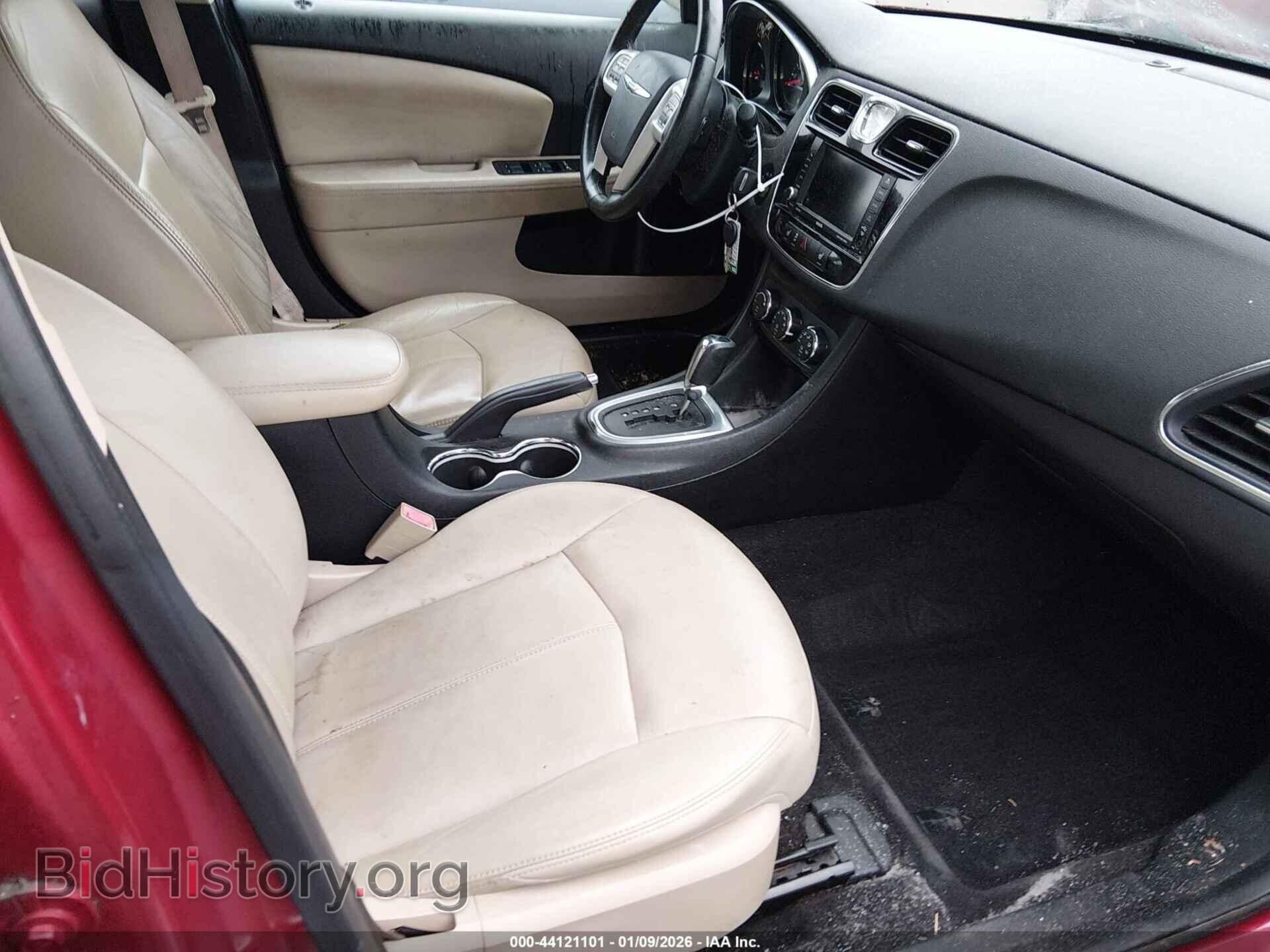 2012 CHRYSLER 200 - VIN: 1C3CCBCB4CN303937 - Фото 5