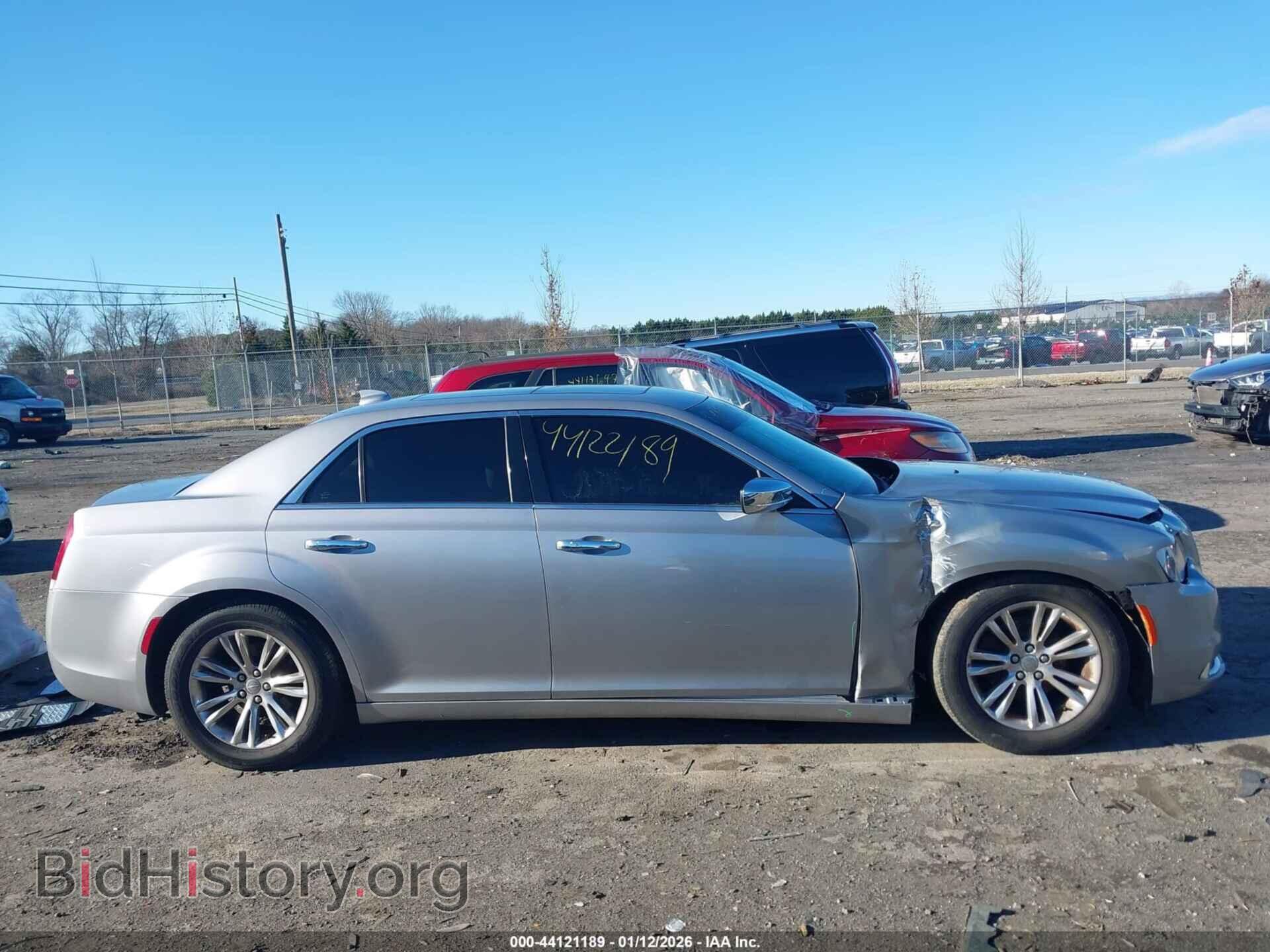 2015 CHRYSLER 300C - VIN: 2C3CCAEGXFH779934 - Фото 12