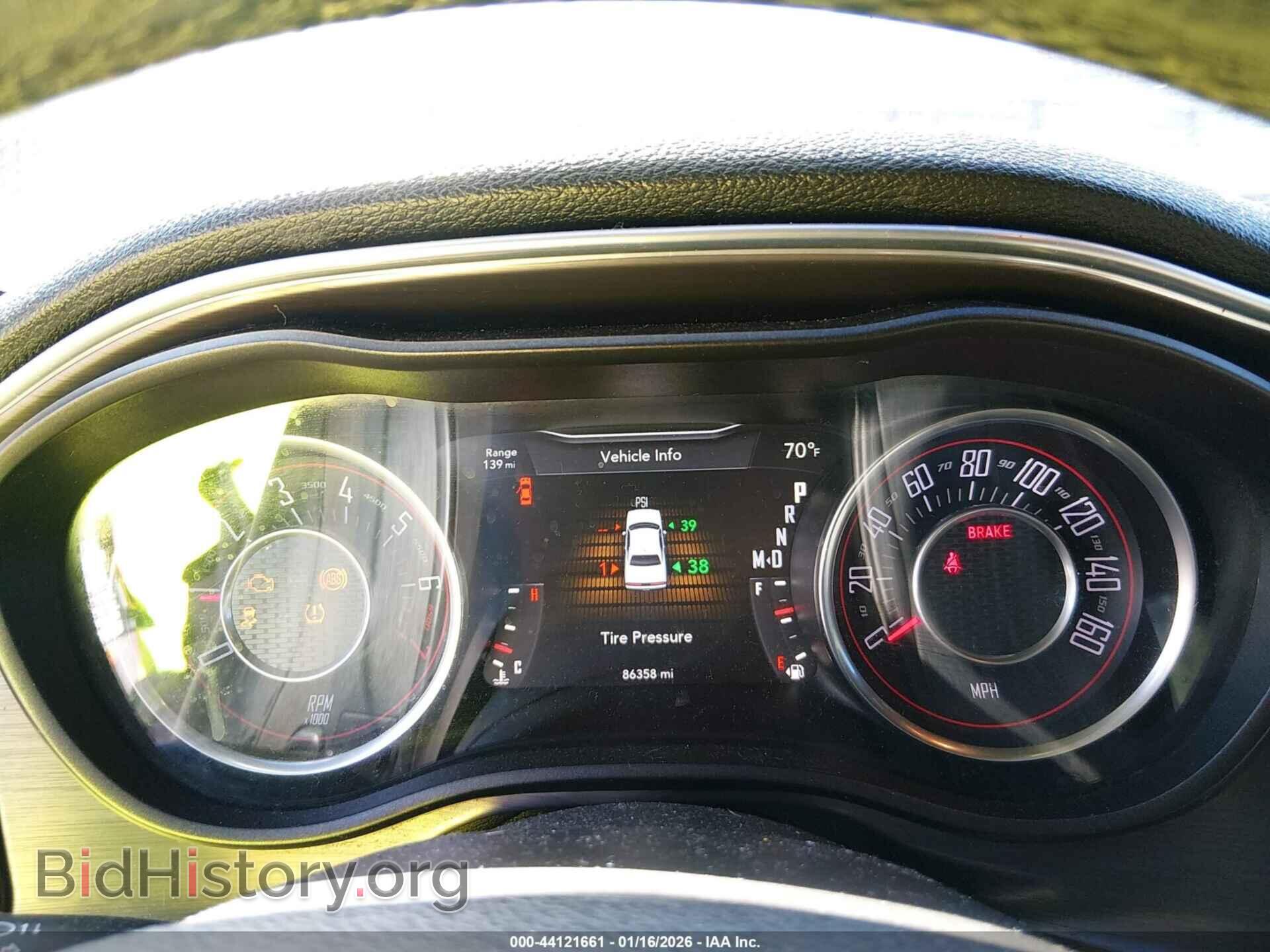 2015 DODGE CHALLENGER - VIN: 2C3CDZAG6FH877442 - Фото 7