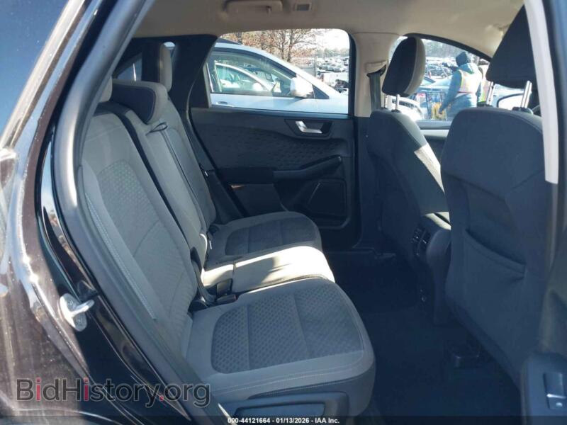 2020 Ford ESCAPE (VIN 1FMCU9G64LUA04190) — фото 8 из 16