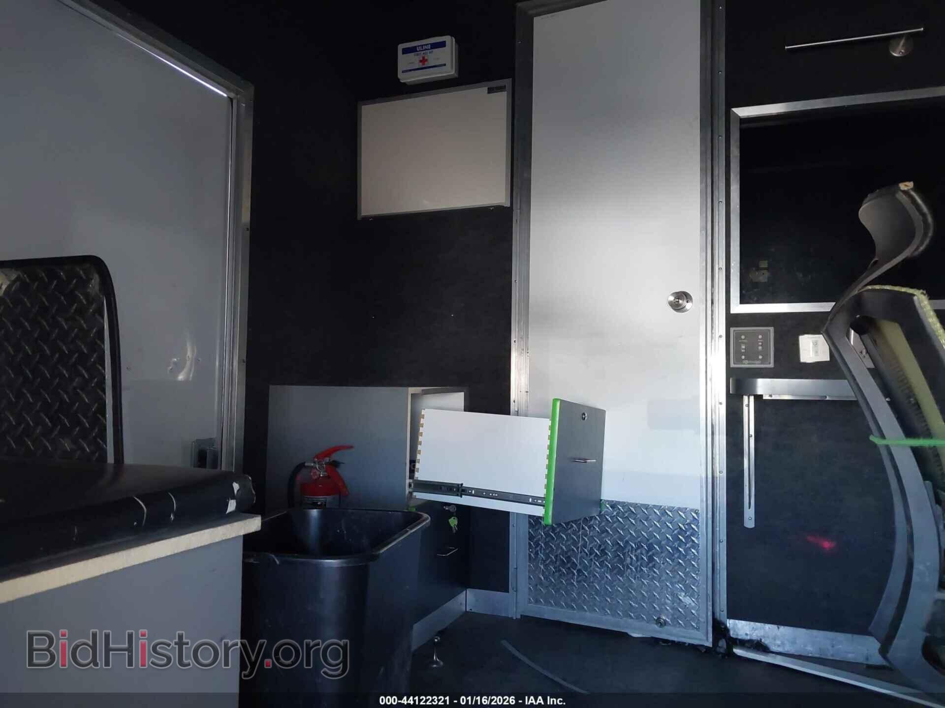 2017 FORD E-450 CUTAWAY - VIN: 1FDXE4FS8HDC44642 - Фото 6