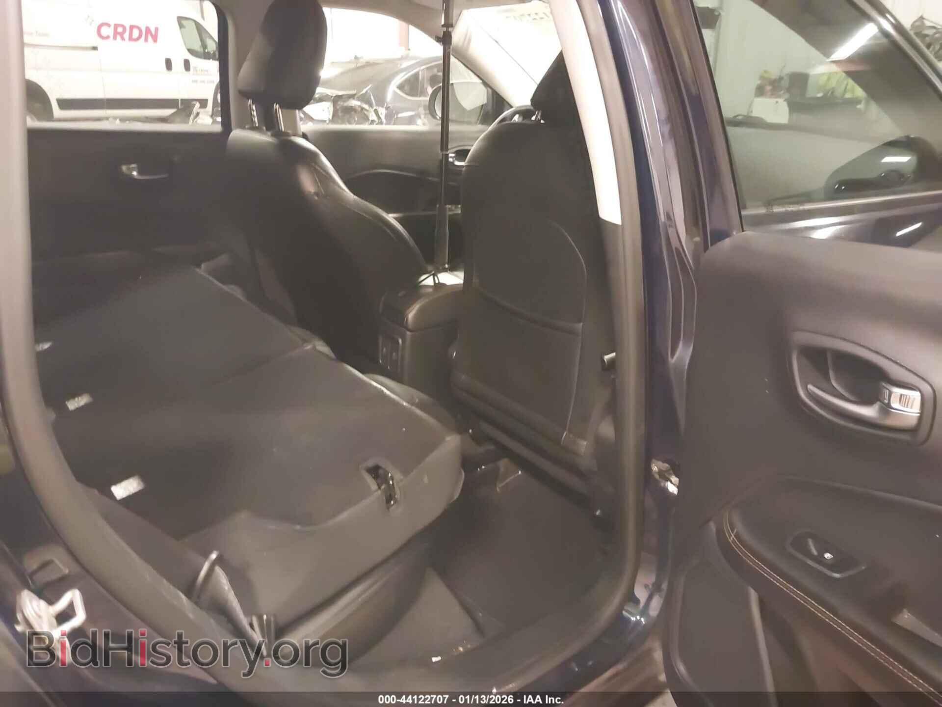 2018 JEEP COMPASS - VIN: 3C4NJDCB0JT329874 - Фото 8