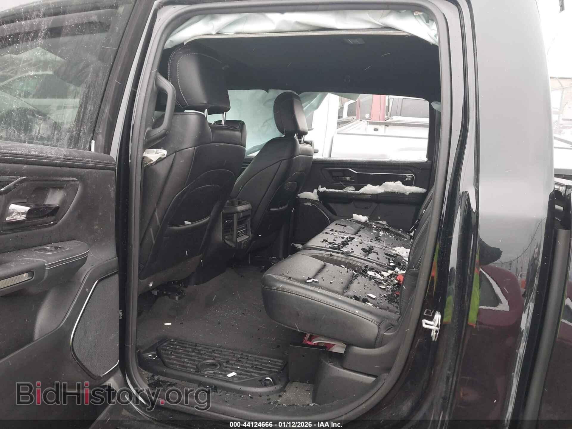 2024 RAM 1500 - VIN: 1C6SRFLT9RN207873 - Фото 8