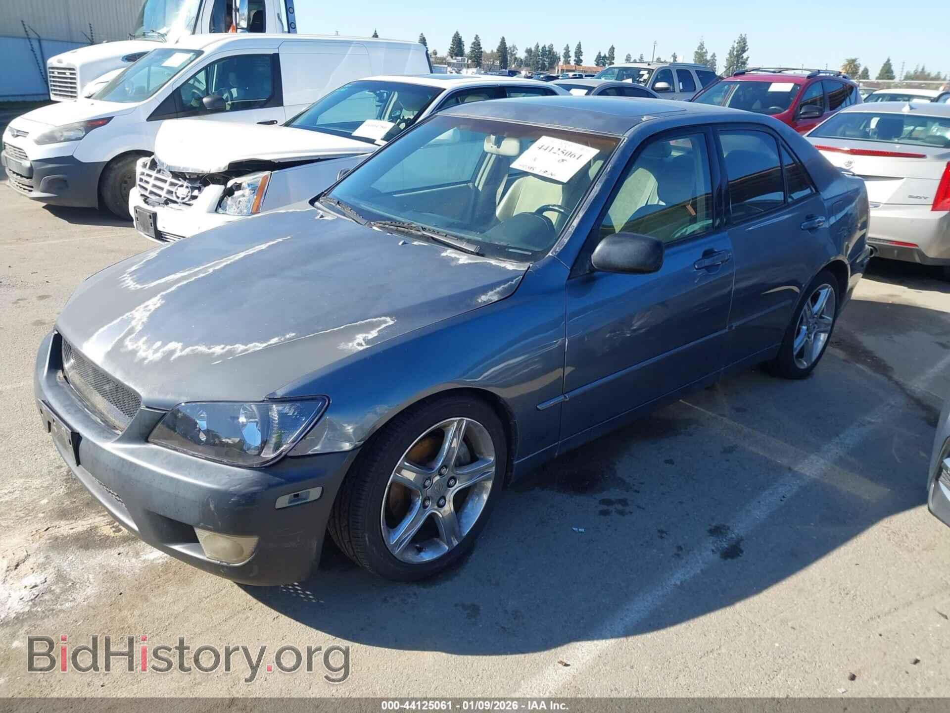 2005 LEXUS IS 300 - VIN: JTHBD192350100123 - Фото 2