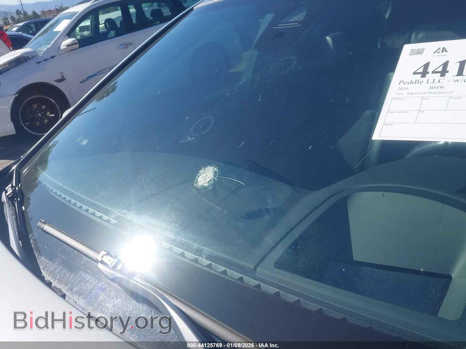 2016 BMW 535D - VIN: WBAXA5C53GG042127 - Фото 6