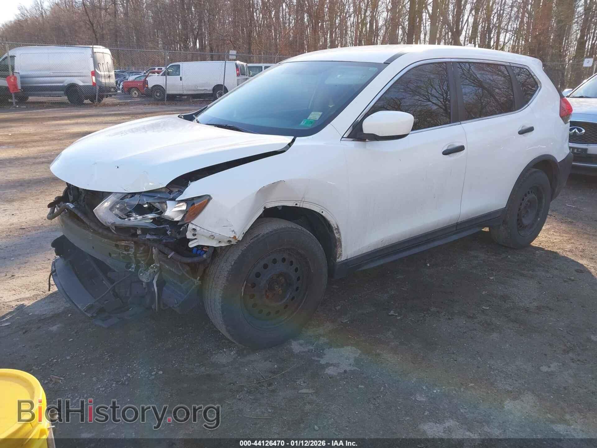 2017 NISSAN ROGUE - VIN: KNMAT2MT2HP558303 - Фото 2