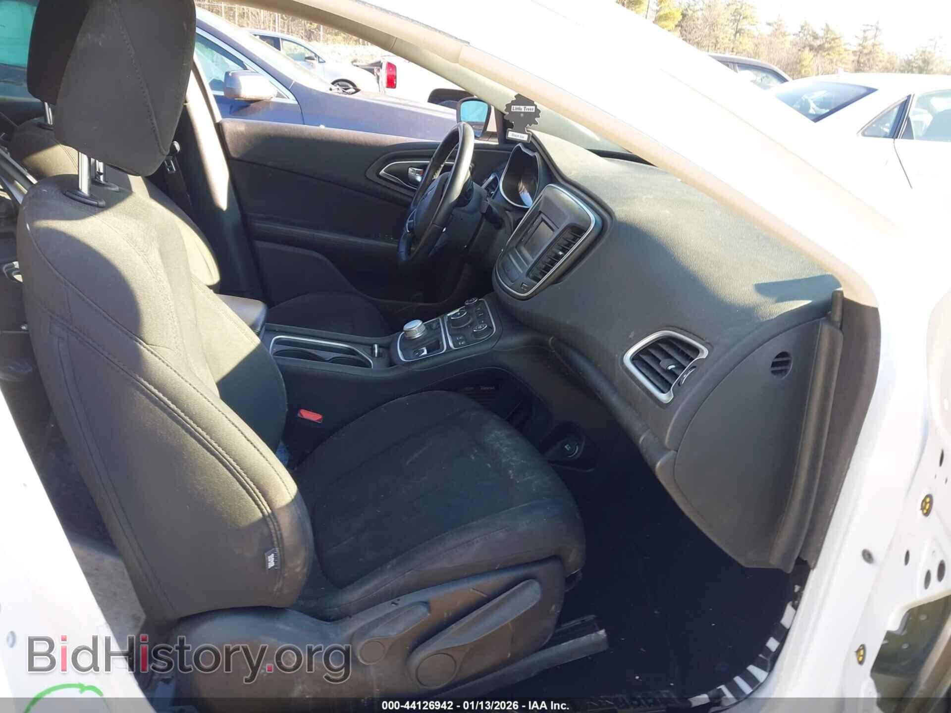 2016 CHRYSLER 200 - VIN: 1C3CCCAB4GN149762 - Фото 5