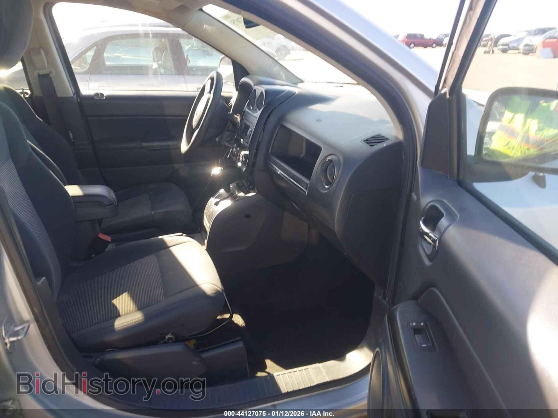 2012 JEEP COMPASS - VIN: 1C4NJCBB2CD687059 - Фото 5