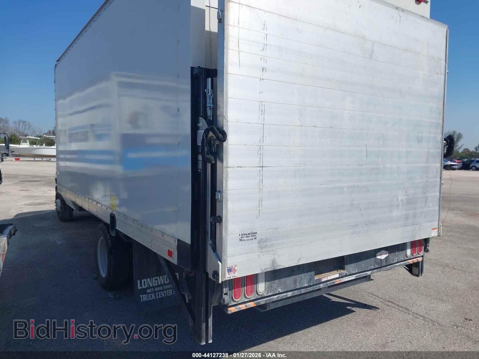 2017 FORD E-350 CUTAWAY - VIN: 1FDWE3F62HDC43396 - Фото 3
