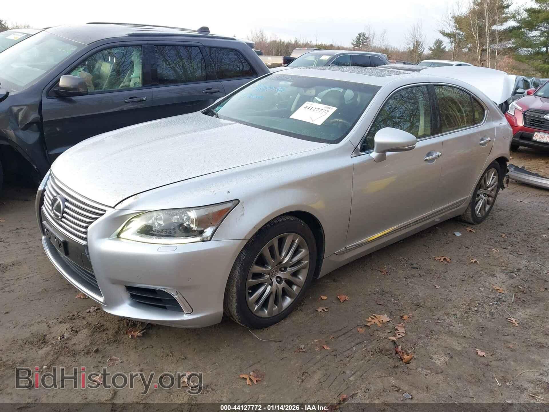 2014 LEXUS LS 460 - VIN: JTHCL5EF4E5020713 - Photo 2