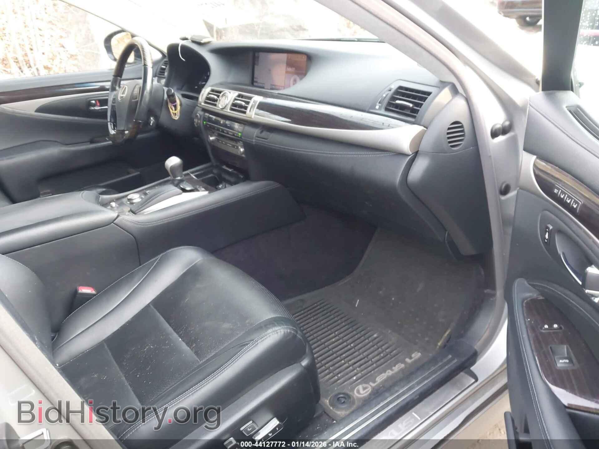 2014 LEXUS LS 460 - VIN: JTHCL5EF4E5020713 - Photo 5