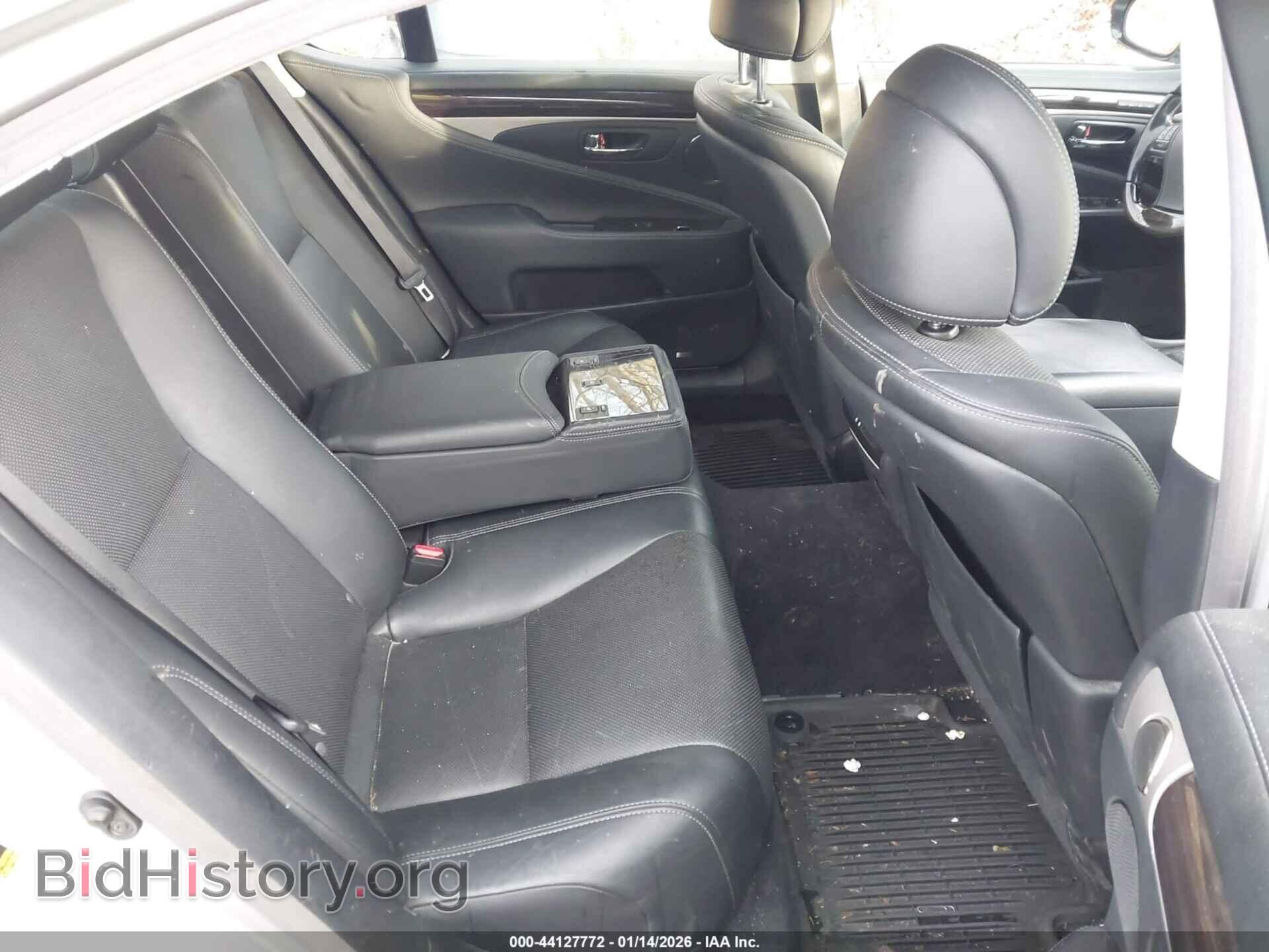 2014 LEXUS LS 460 - VIN: JTHCL5EF4E5020713 - Photo 8